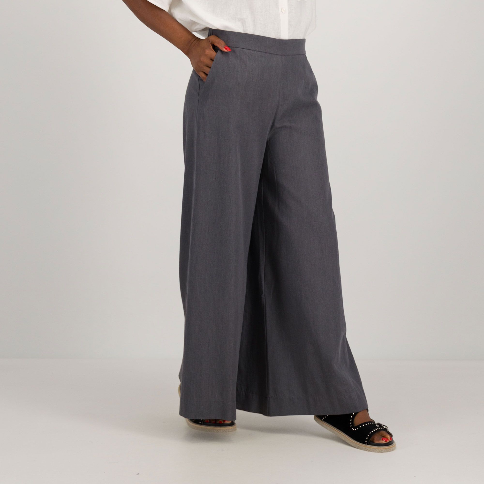 Olly Doo
Jeans leggeri
con elastico