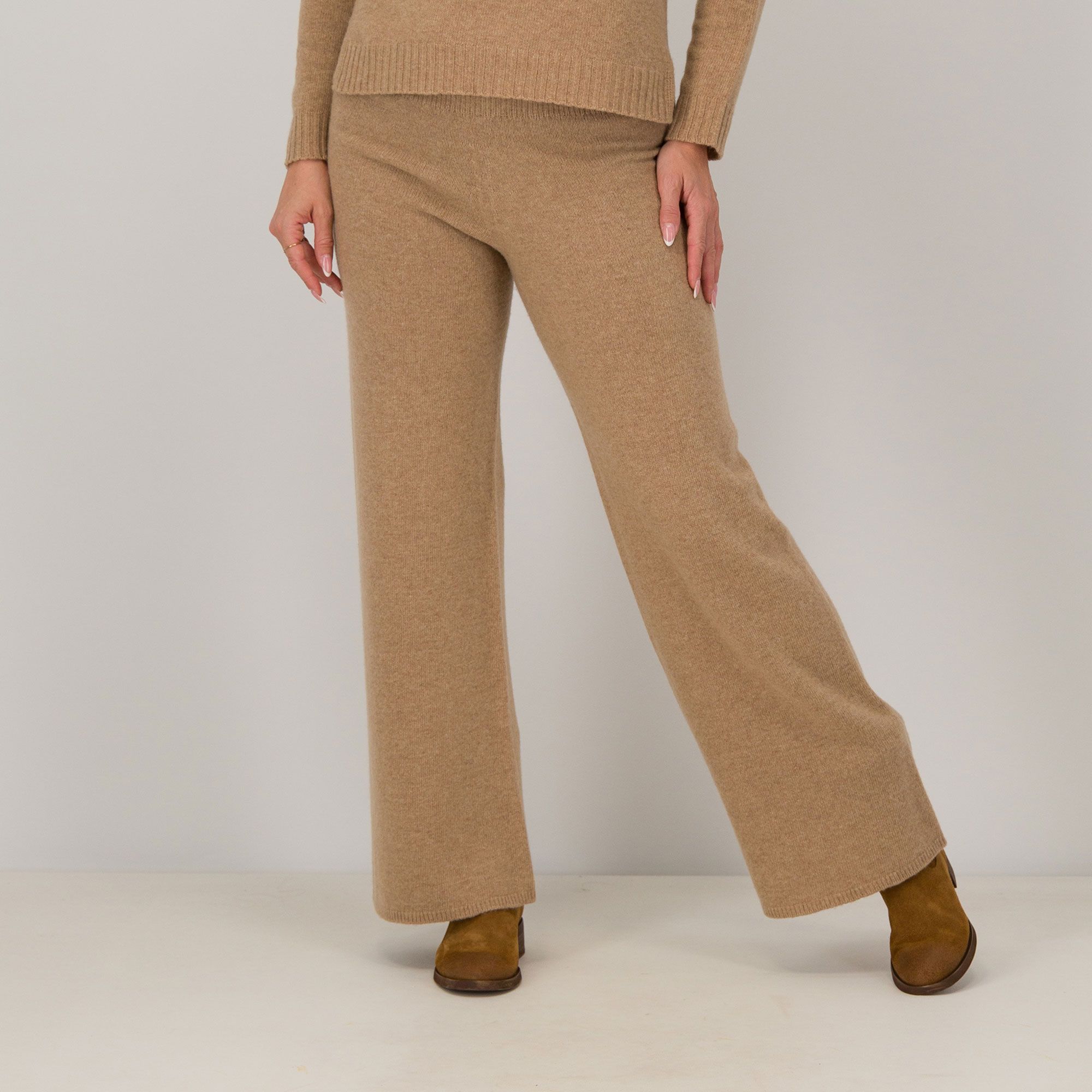 Hekla & Co
Pantaloni palazzo
in misto lana
con cashmere