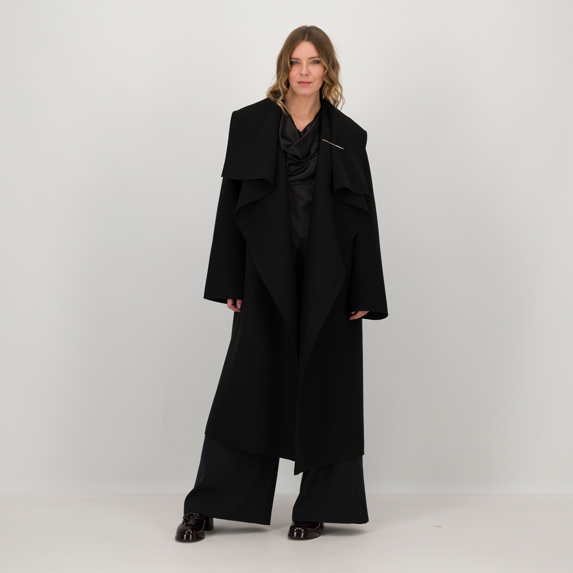 Image of Caterina Lancini Cappotto in panno con chiusura con spilla061