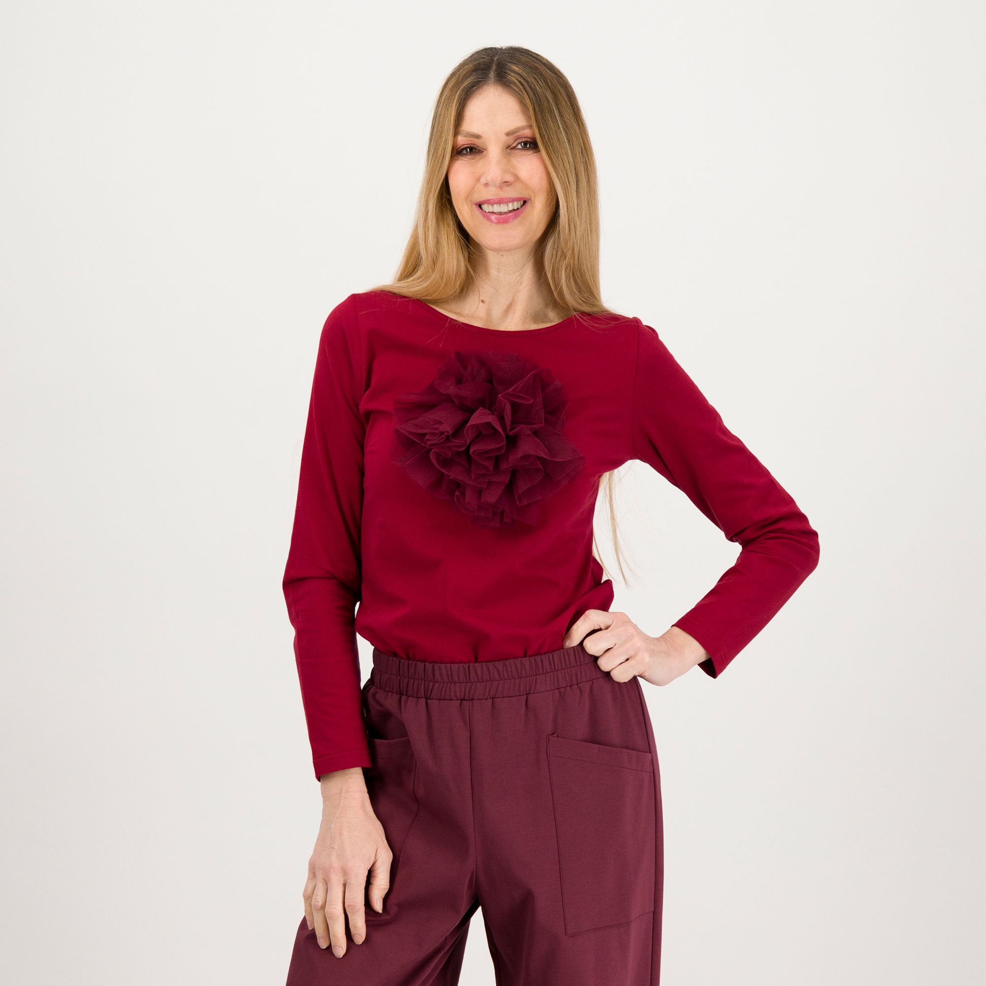 Image of Caterina Lancini T-shirt in jersey di cotone con scollo tondo e tulle davanti061