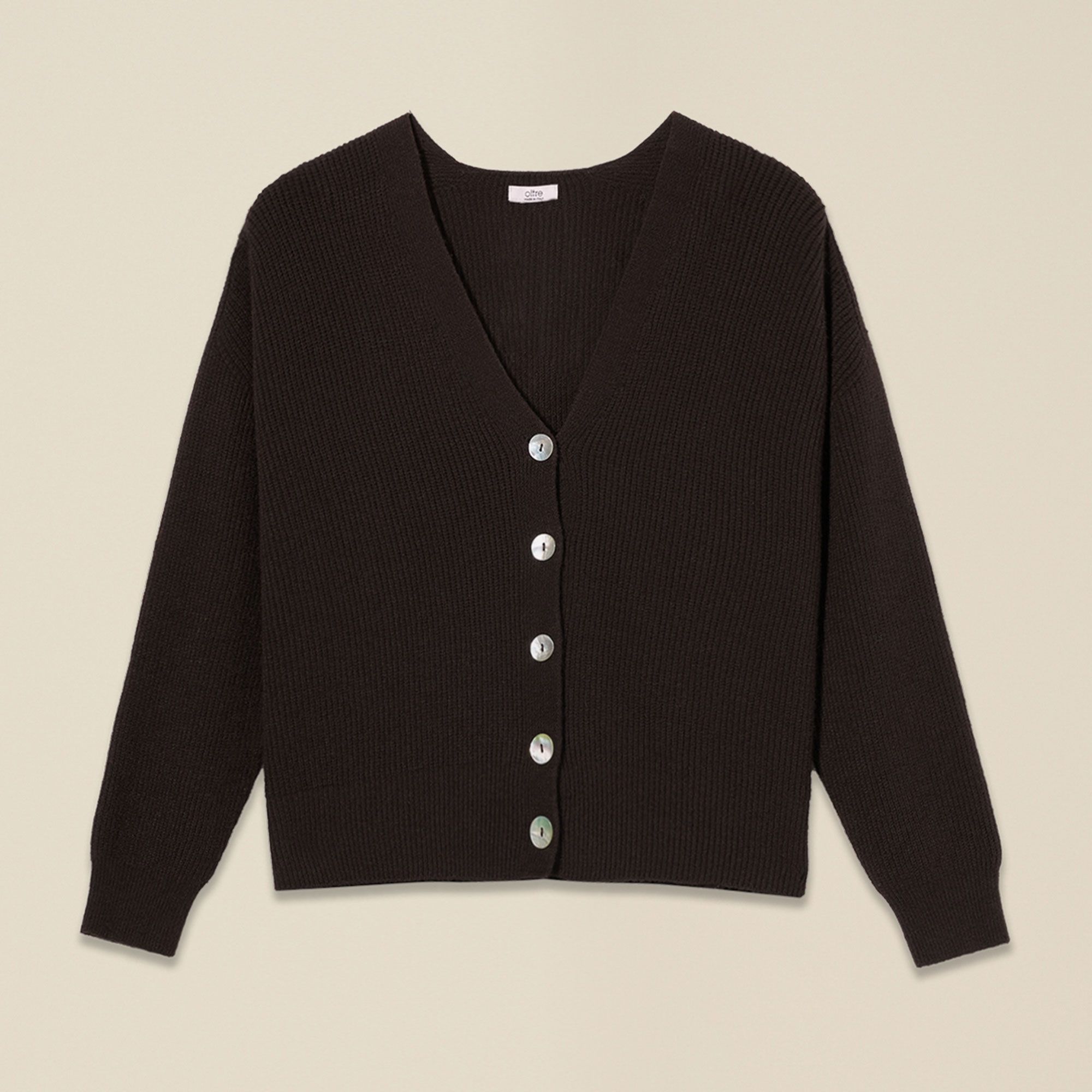 Oltre
Cardigan a maniche
lunghe con scollatura
a V