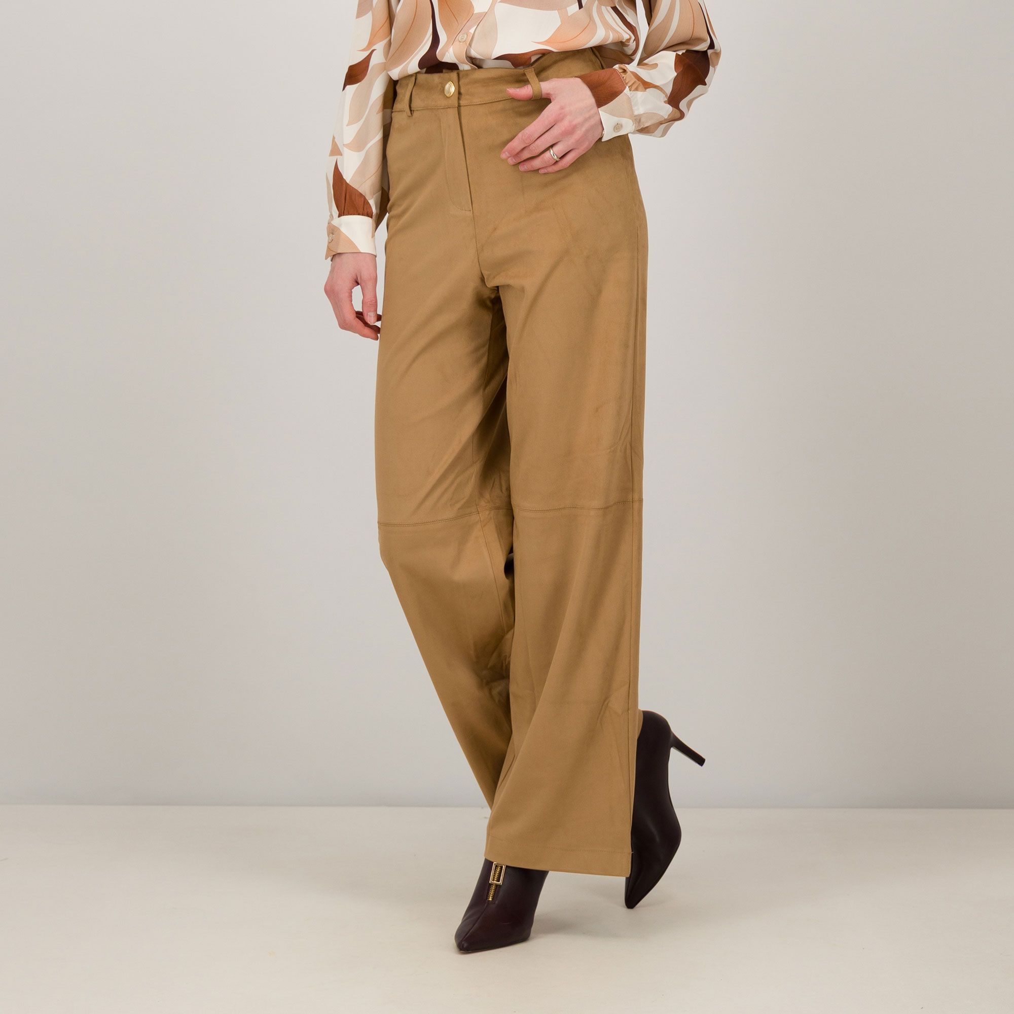 Rebeka Ross
Pantaloni lunghi
a gamba larga