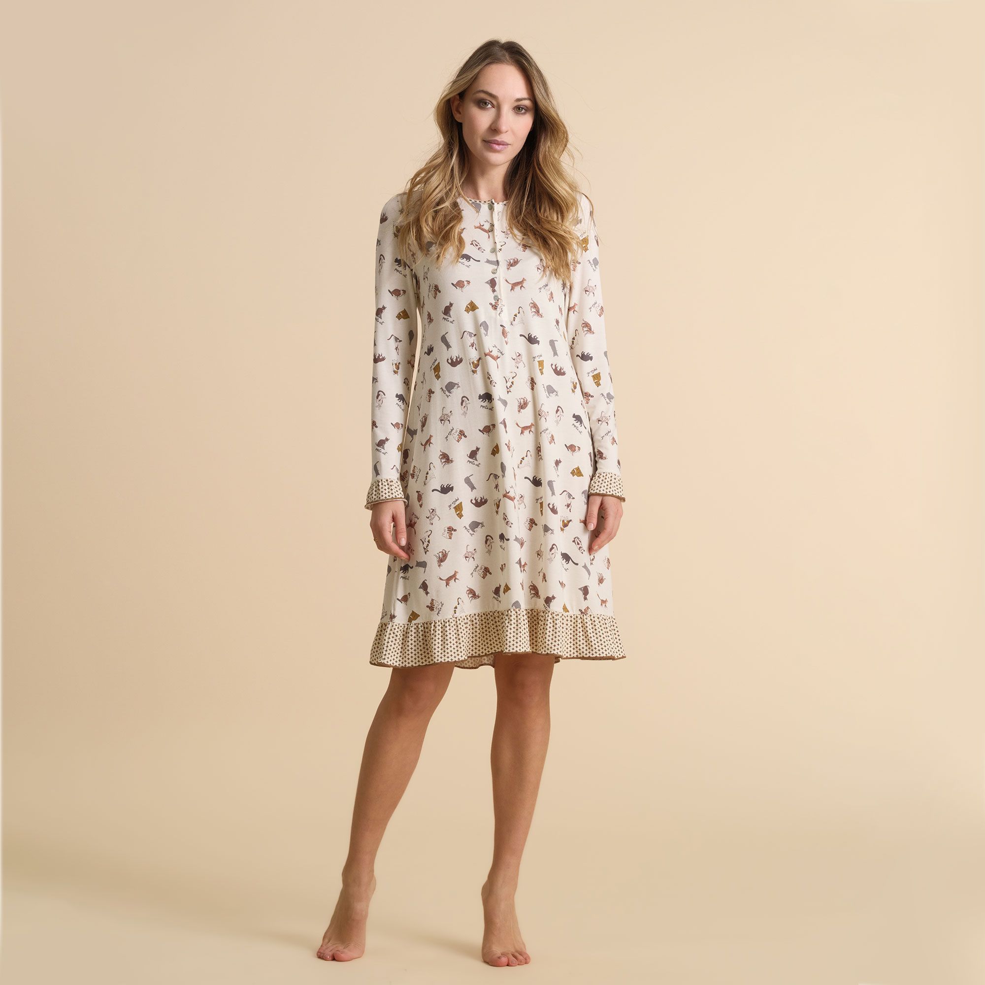 Pepita
Camicia da notte
fantasia con
scollo tondo