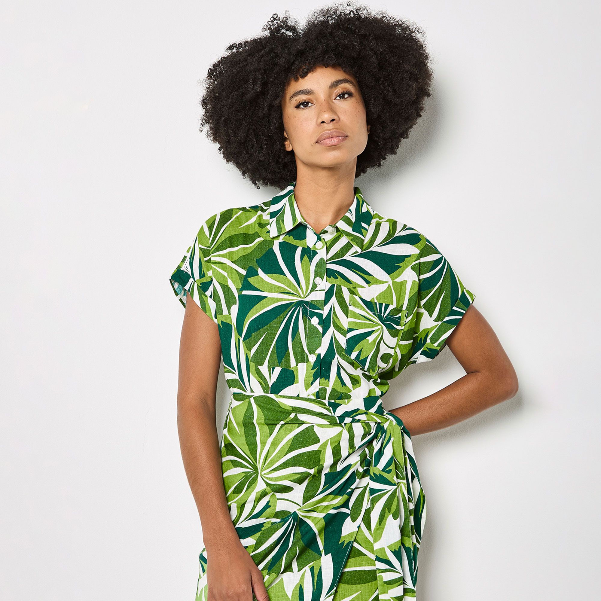 Apricot
Camicia in lino
a maniche corte