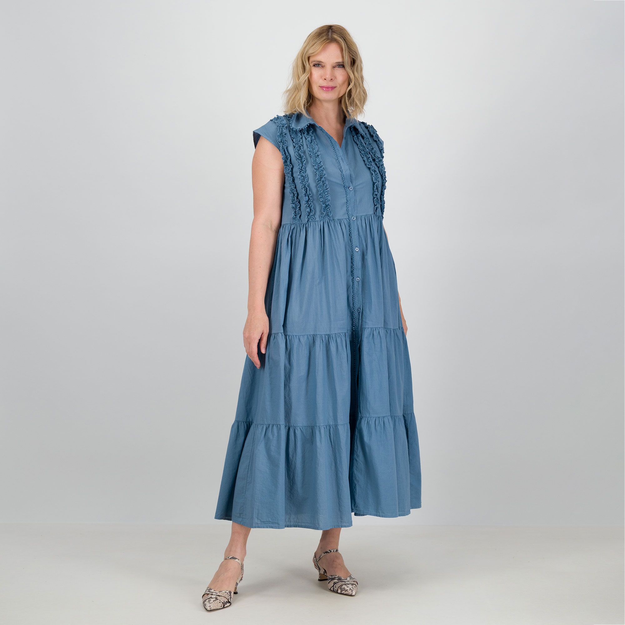 Mood Atelier Abito lungo chemisier smanicato in cotone con balze