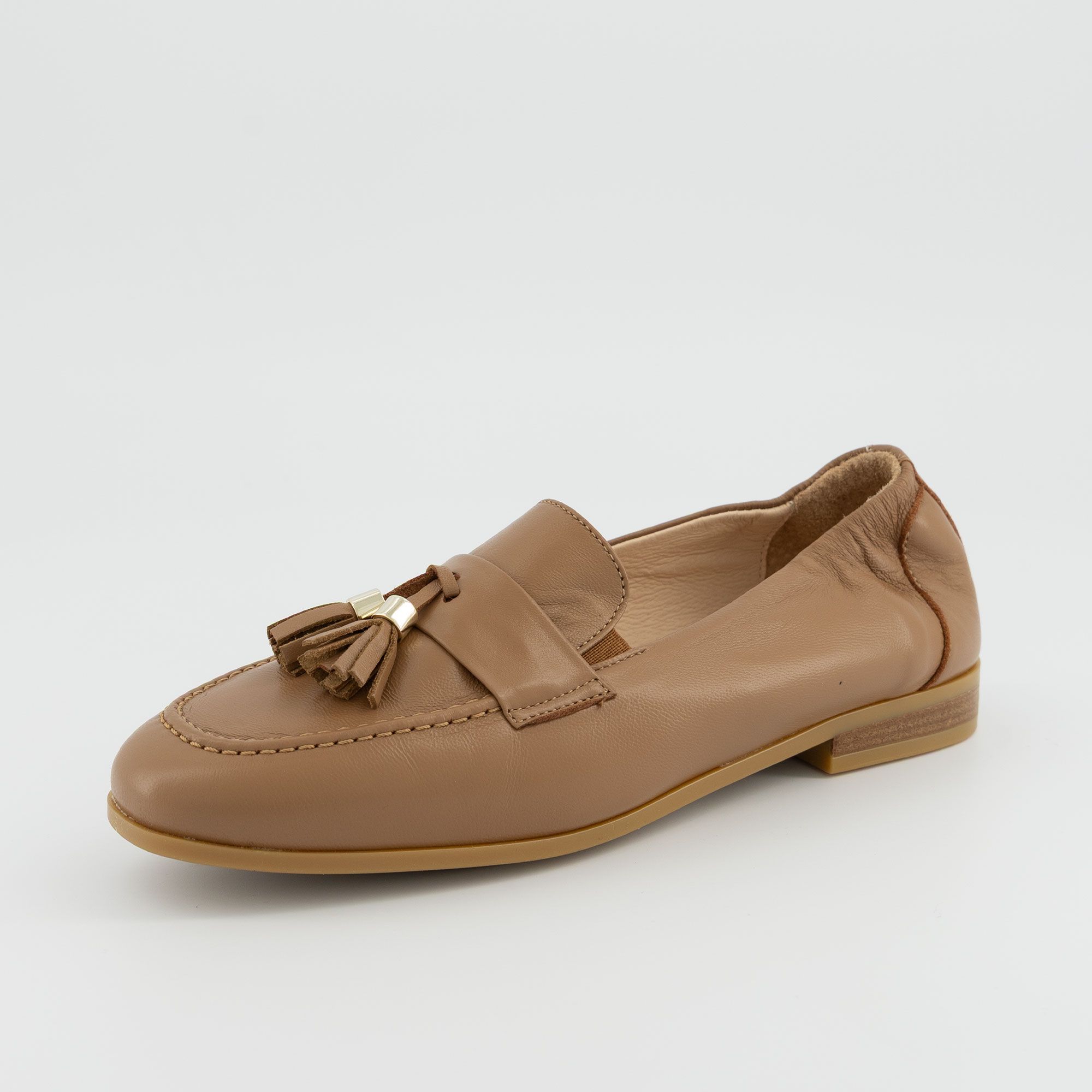 Soffice Sogno
Mocassini in pelle
con nappine e
tacco 2 cm