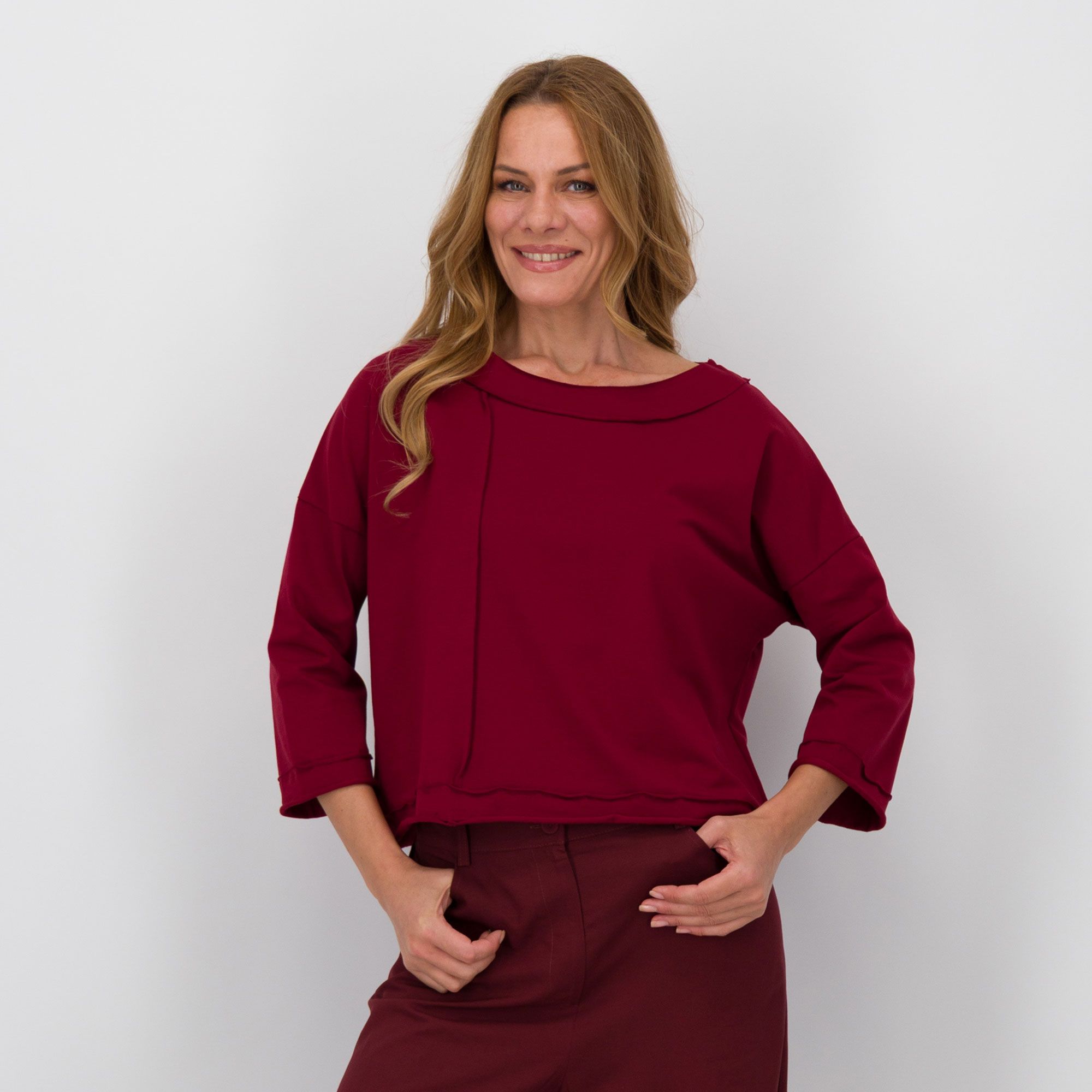 Caterina Lancini
Maglia in cotone
stretch con manica
7/8