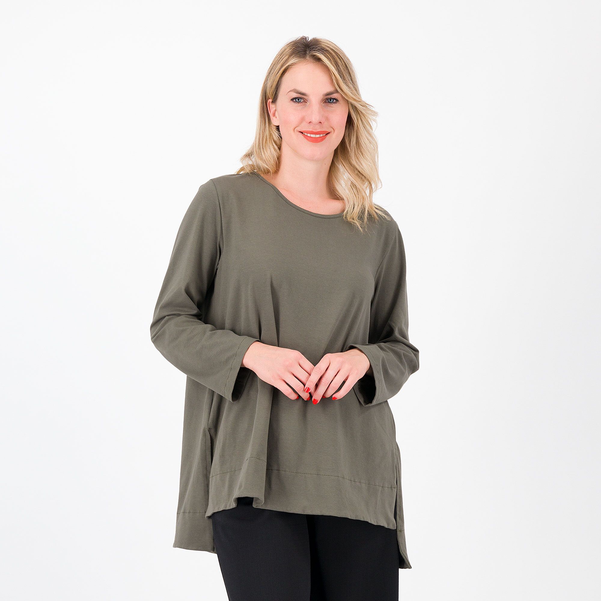 Image of LUCREZIA SCIORTINO Maglia in jersey di misto cotone con spacchi061