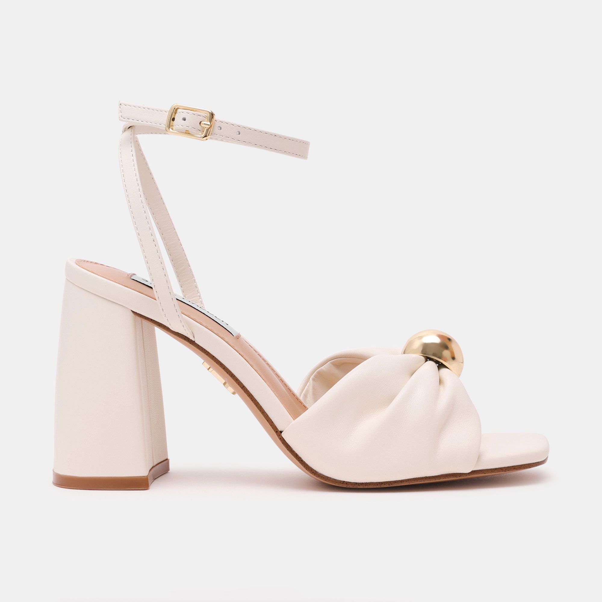 Steve Madden
Sandali in pelle
con cinturino e
tacco 9,5 cm