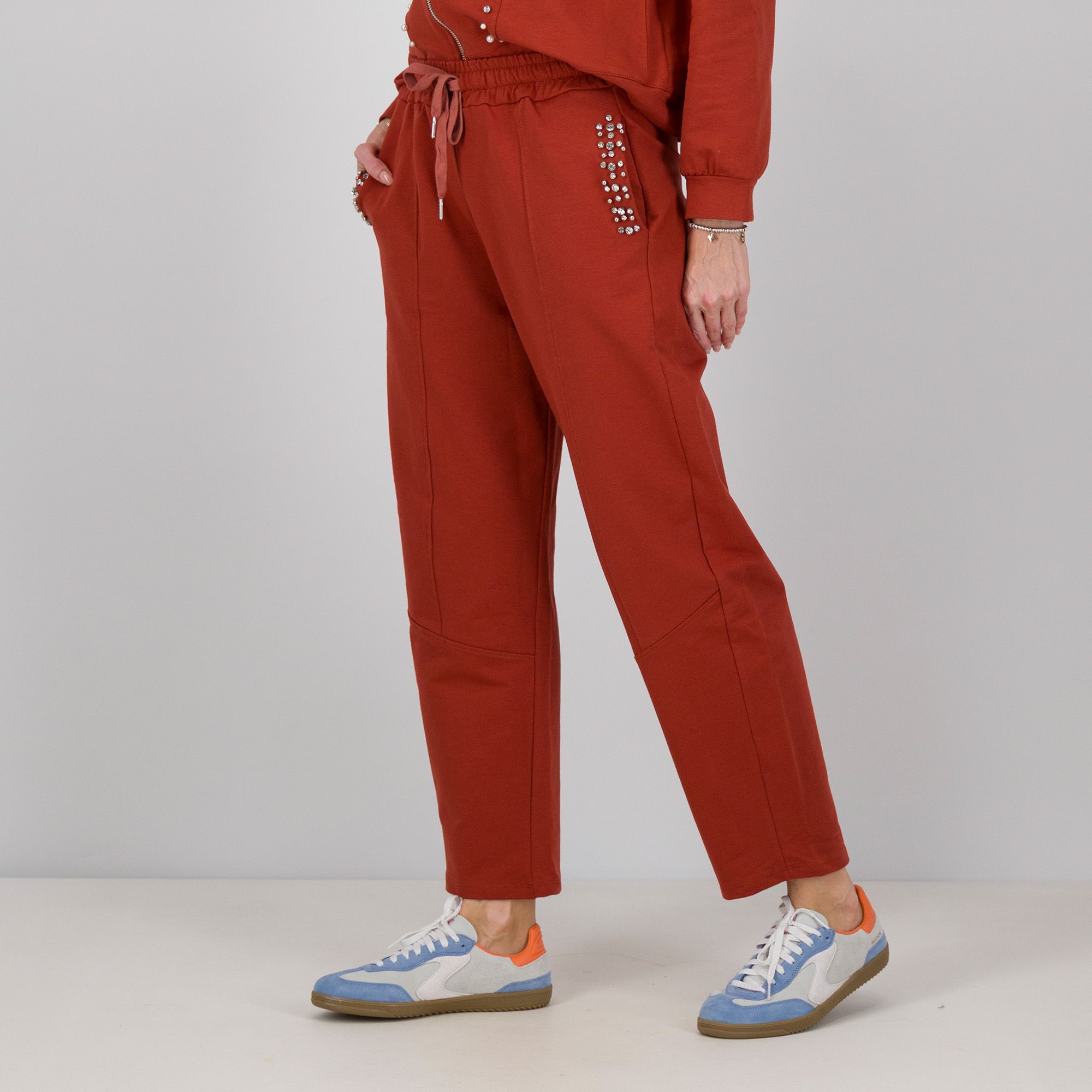 L'Una
Pantaloni jogger
con elastico