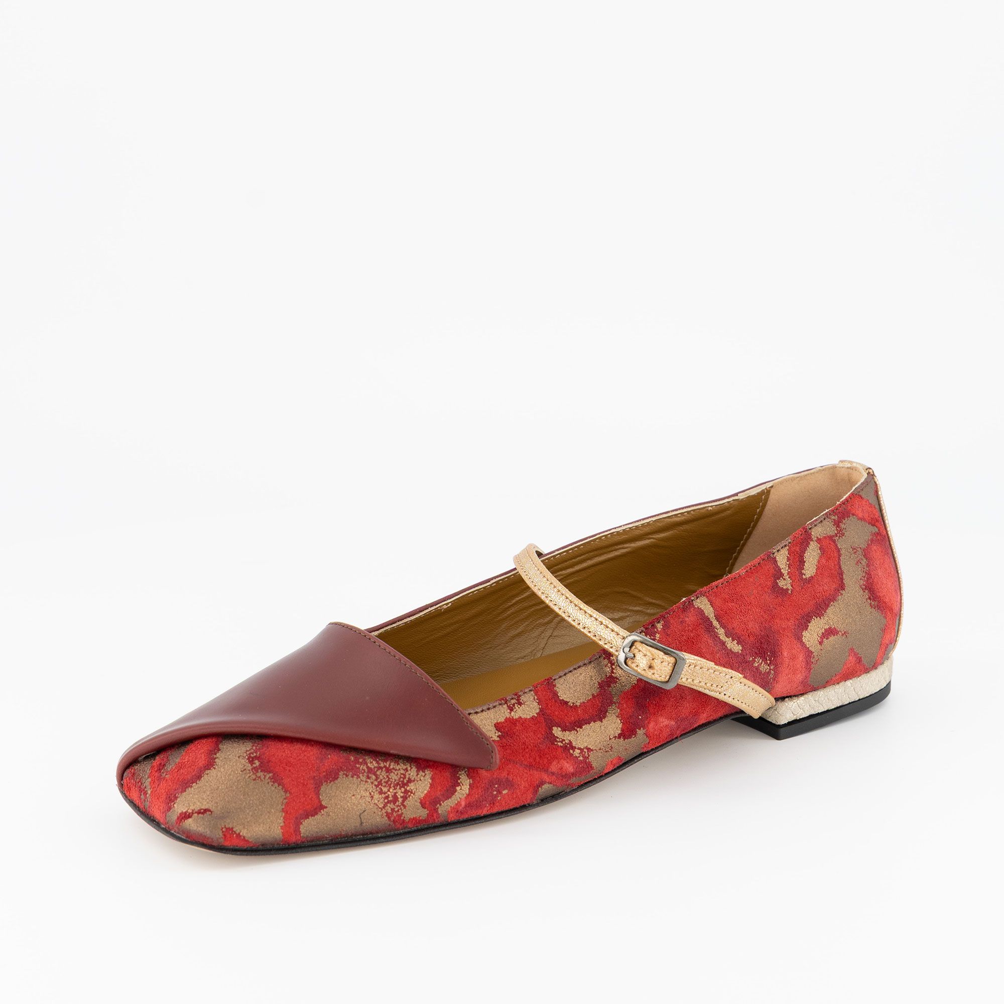 Ebarrito
Ballerine Arena
in pelle patchwork
con cinturino