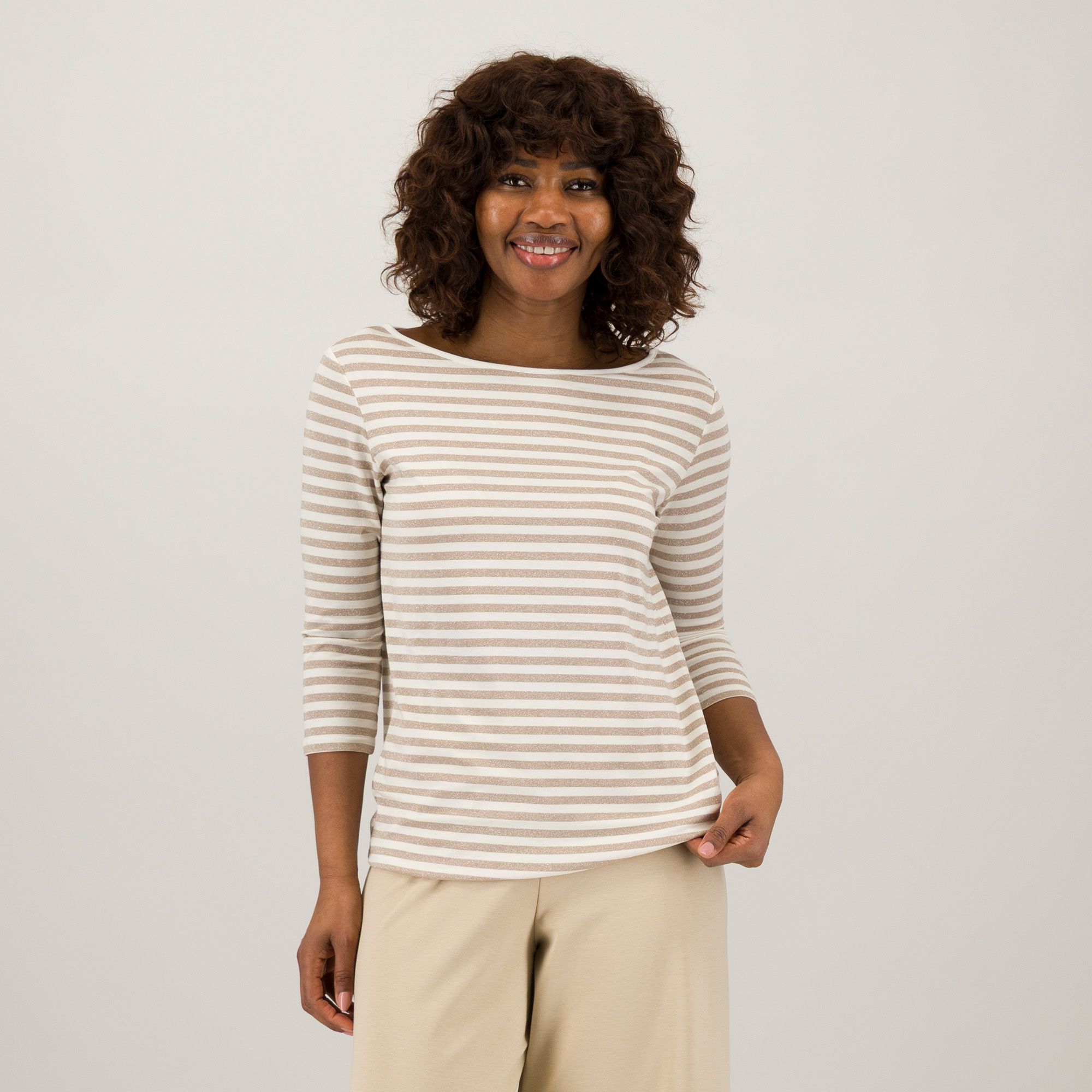 Bianca Della Torre
blusa in jersey
di viscosa lamè
maniche a 3/4