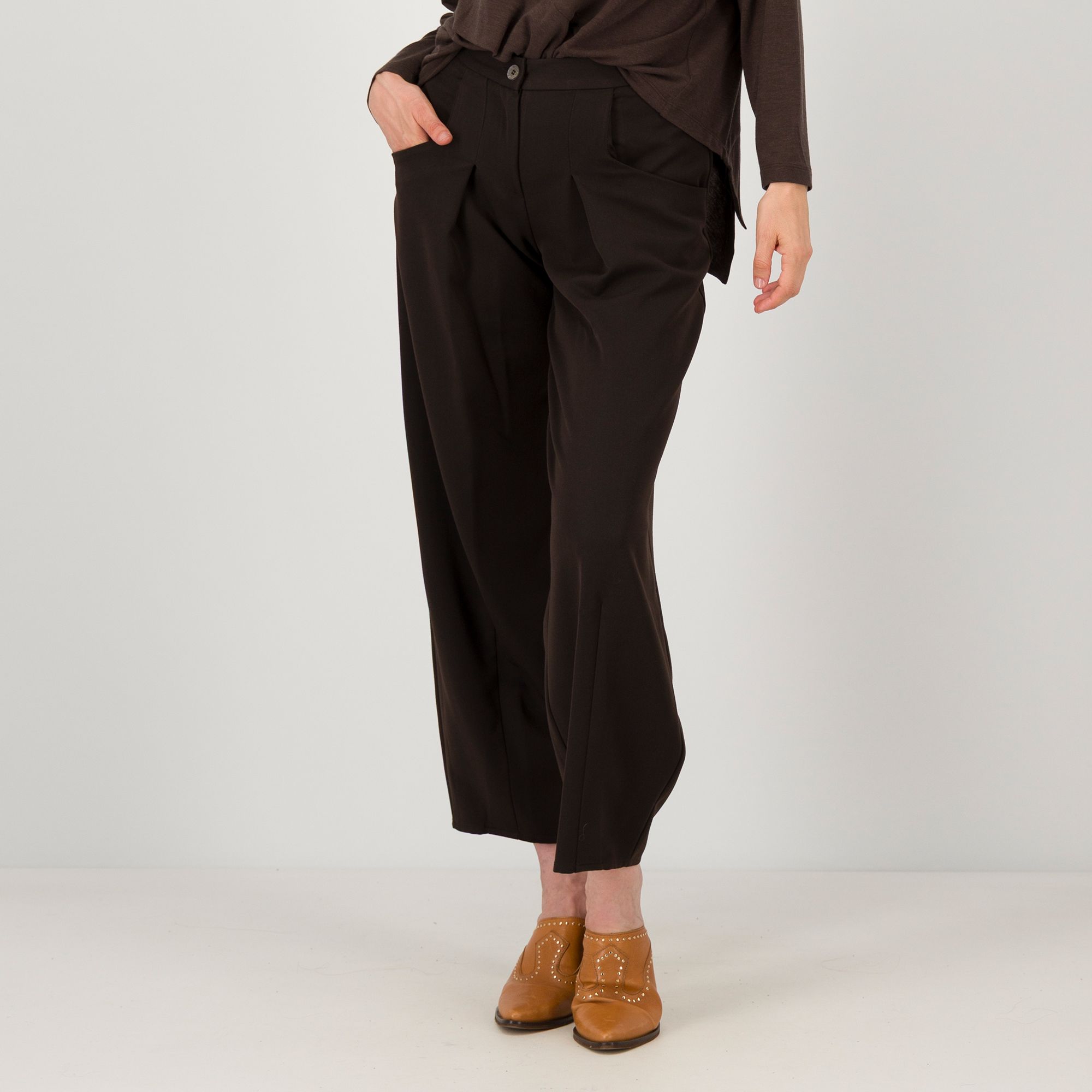 W.I.T.A. Pantaloni a carota con elastico