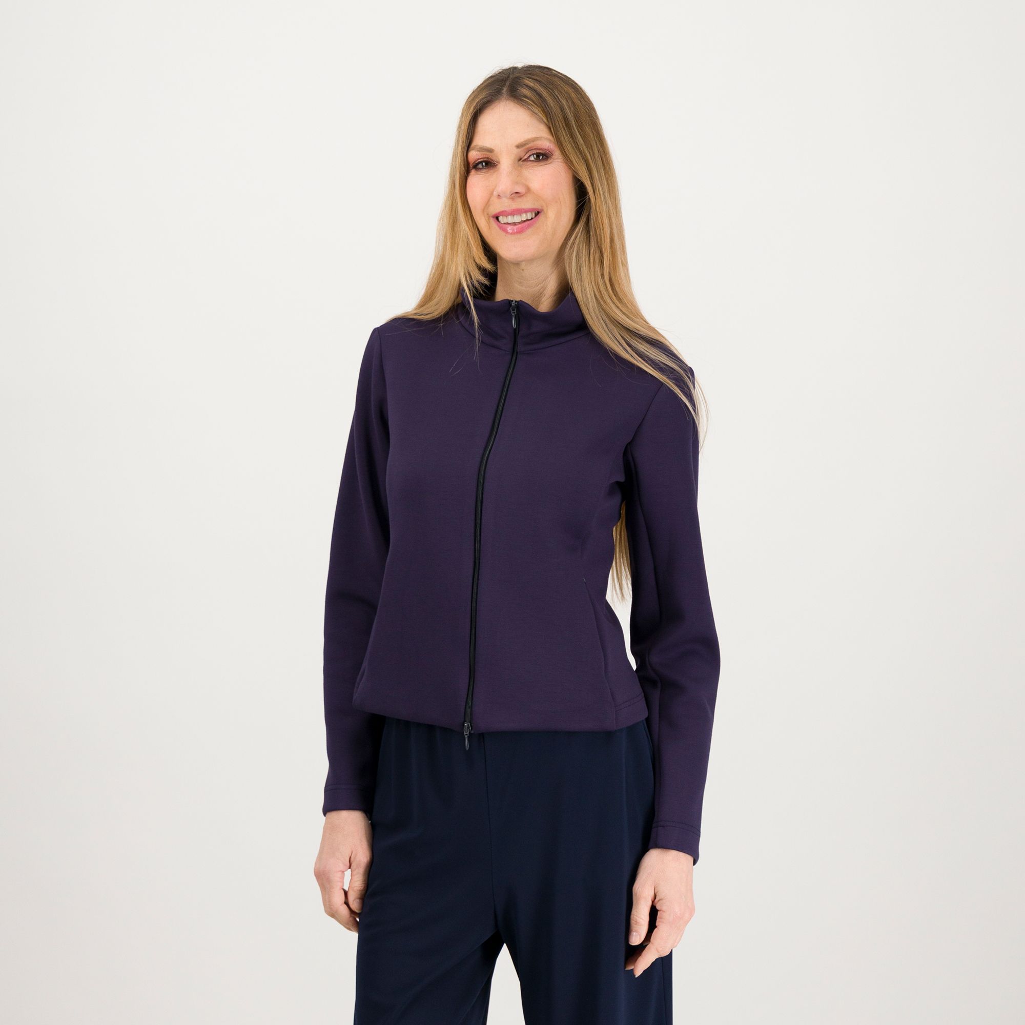 Image of Caterina Lancini Giubbino in tessuto tecnico con scollo a camicia e tasche061