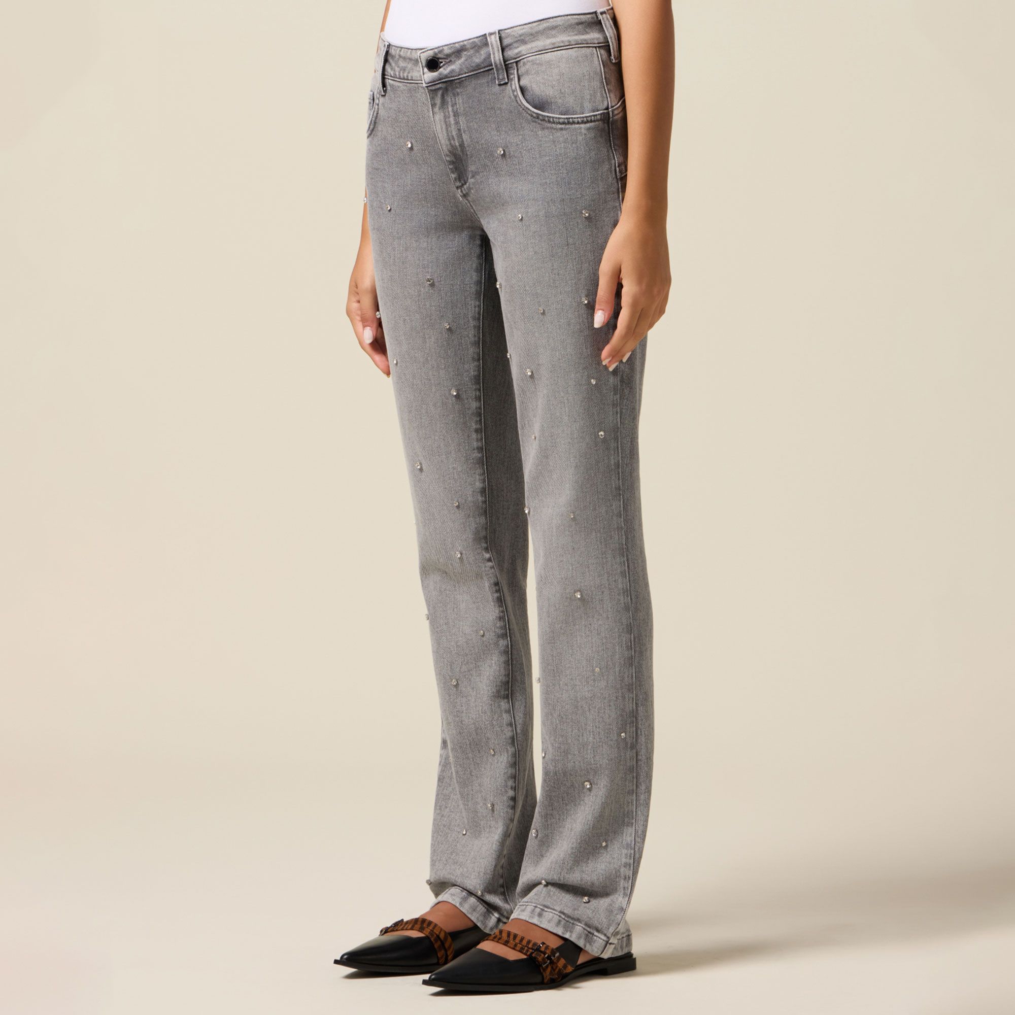 Oltre
Jeans regular
in denim con strass