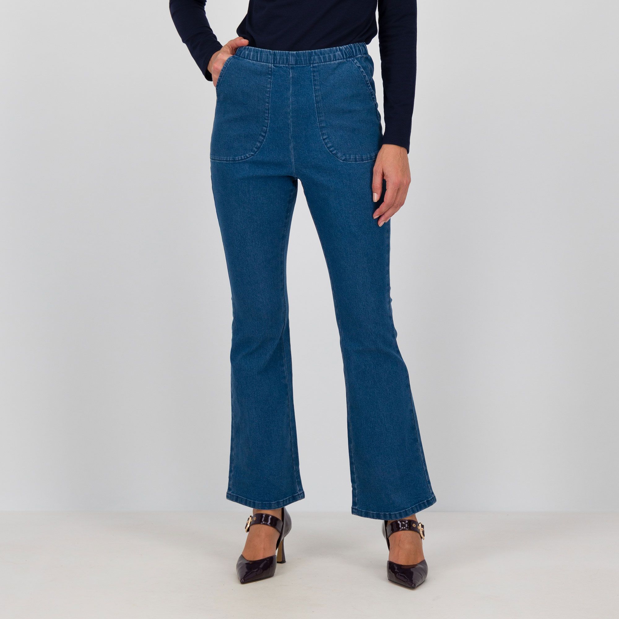 Denim & Co
Pantaloni modello
bootcut in cotone
stretch