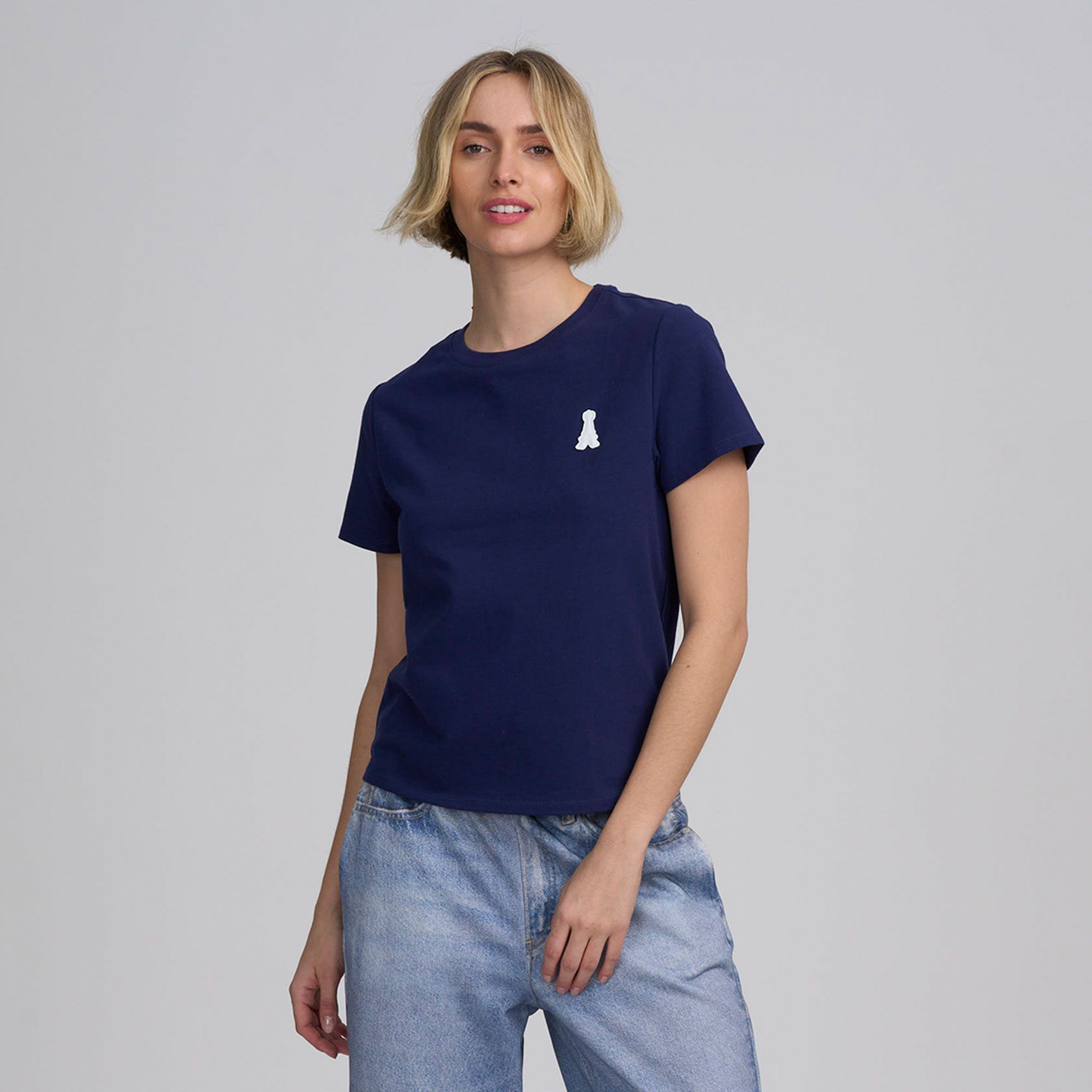 ELLE
T-shirt a maniche
corte con scollo
tondo