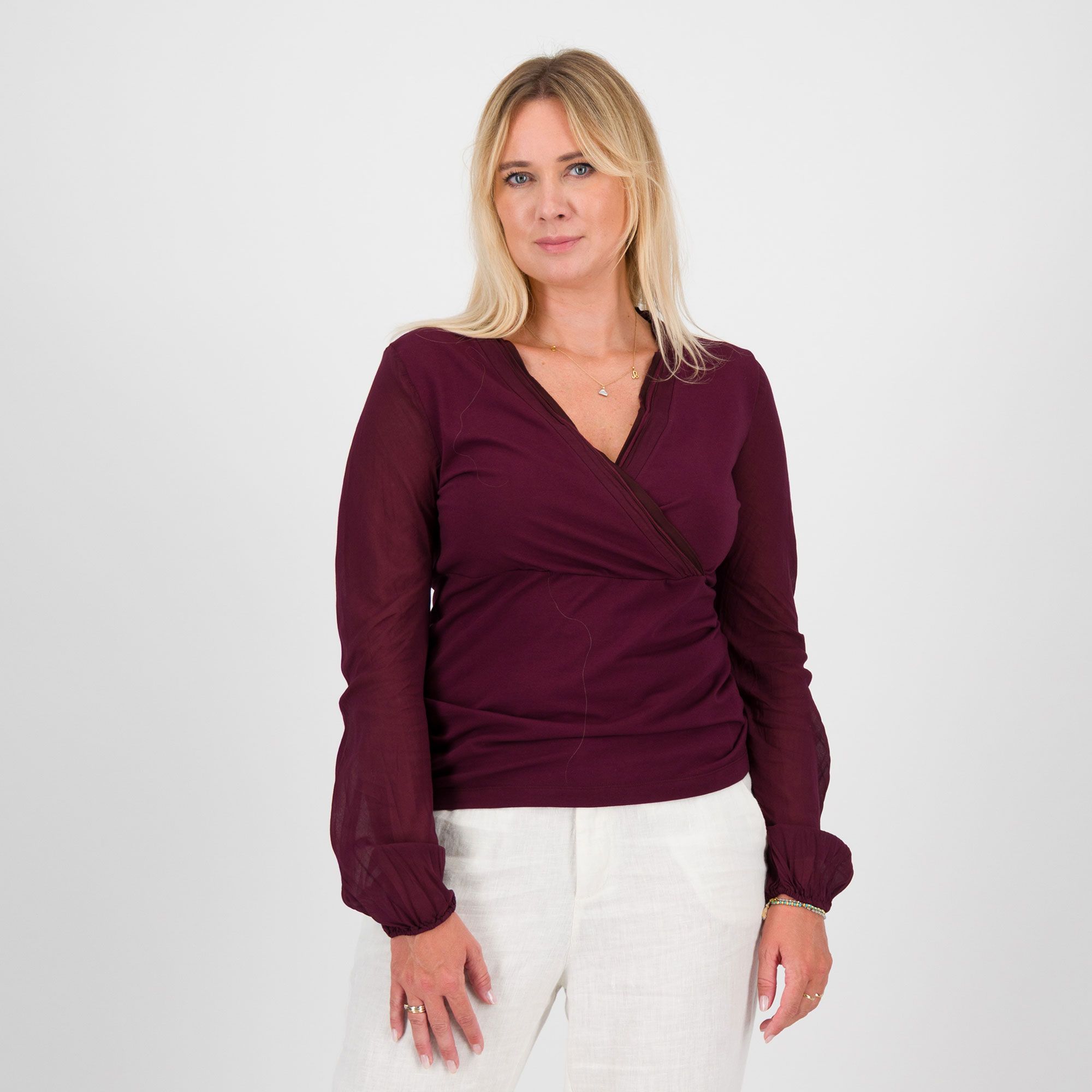 Colour Lab
Maglia scollo
incrociato a maniche 
lunghe