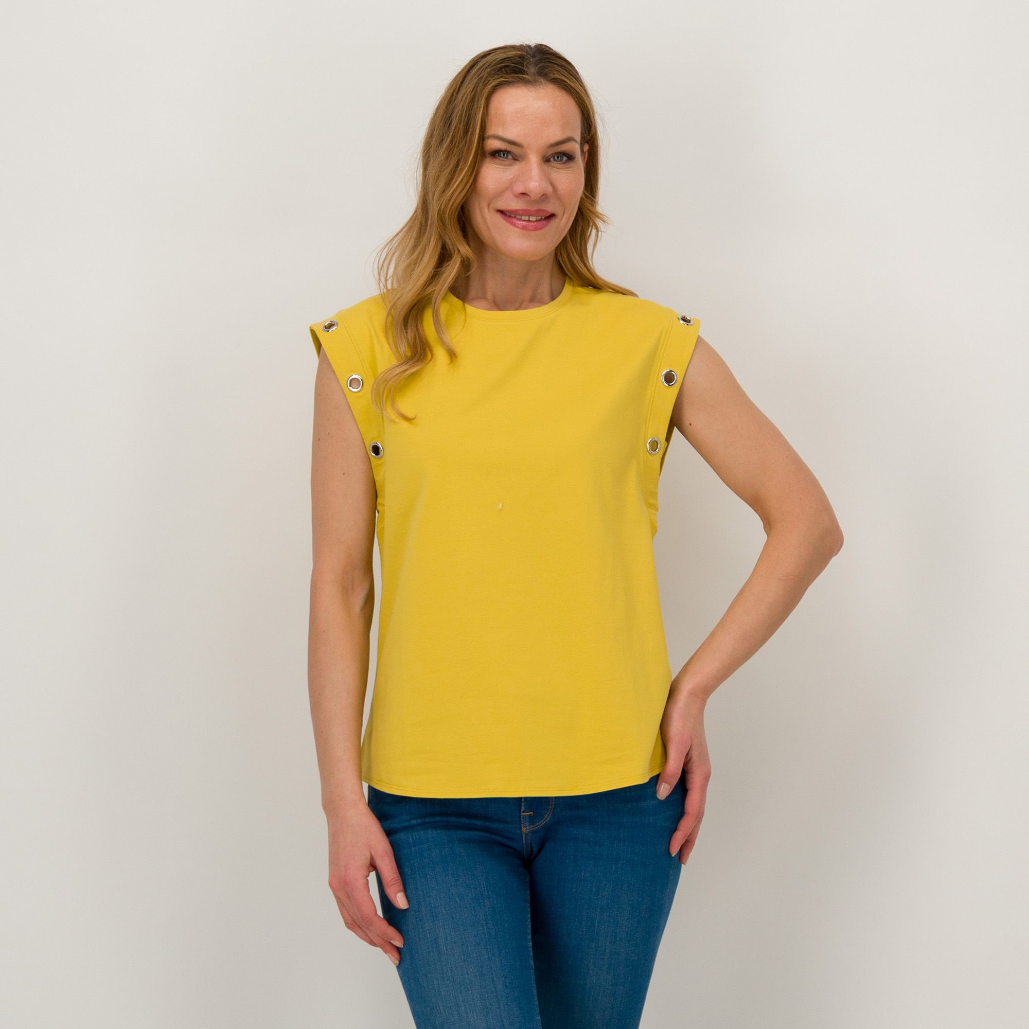 GREY by Jhoan
Sebastian Grey
T-shirt in cotone
con orlo stondato