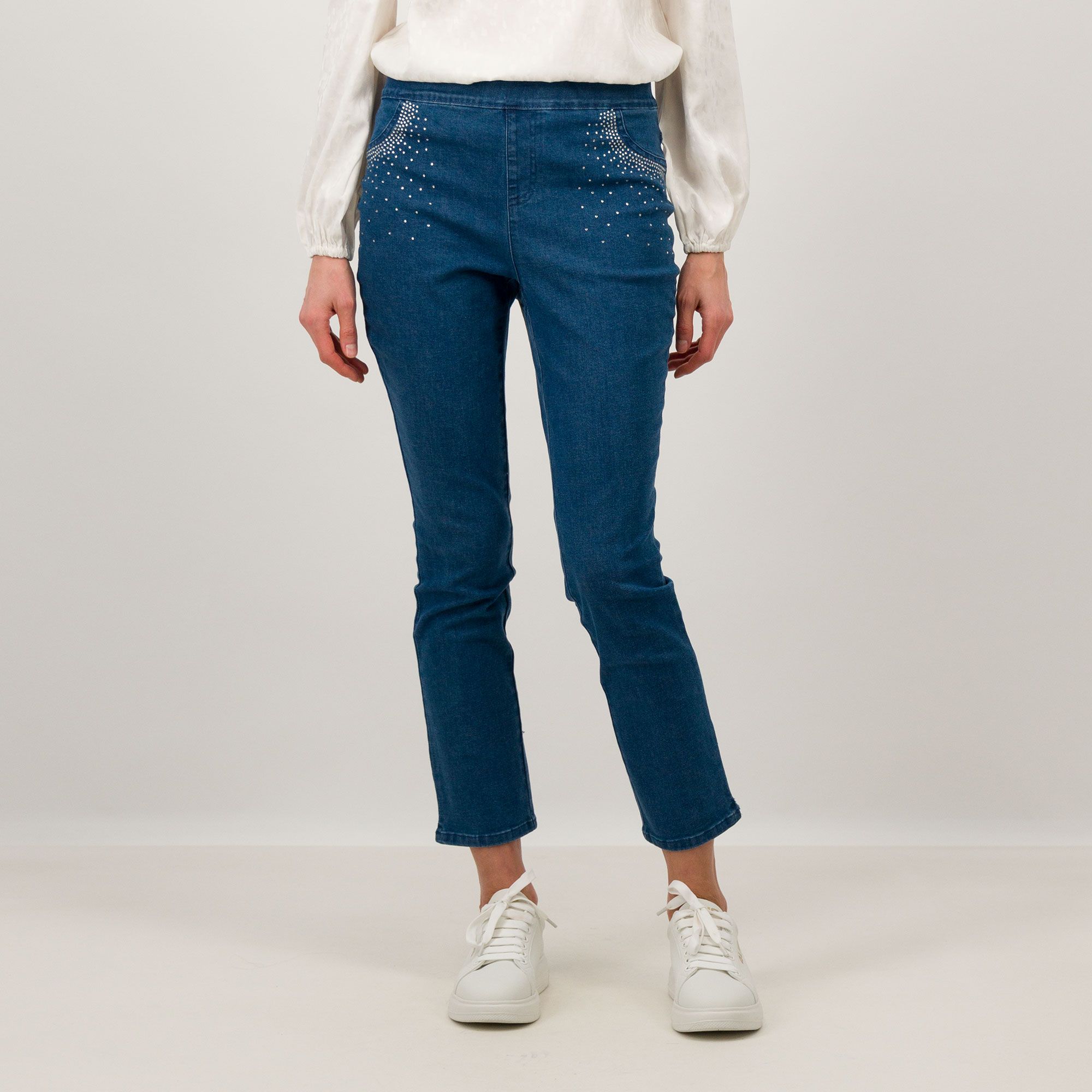 Image of Nina Leonard Jeans a gamba stretta con strass, anche Petite061