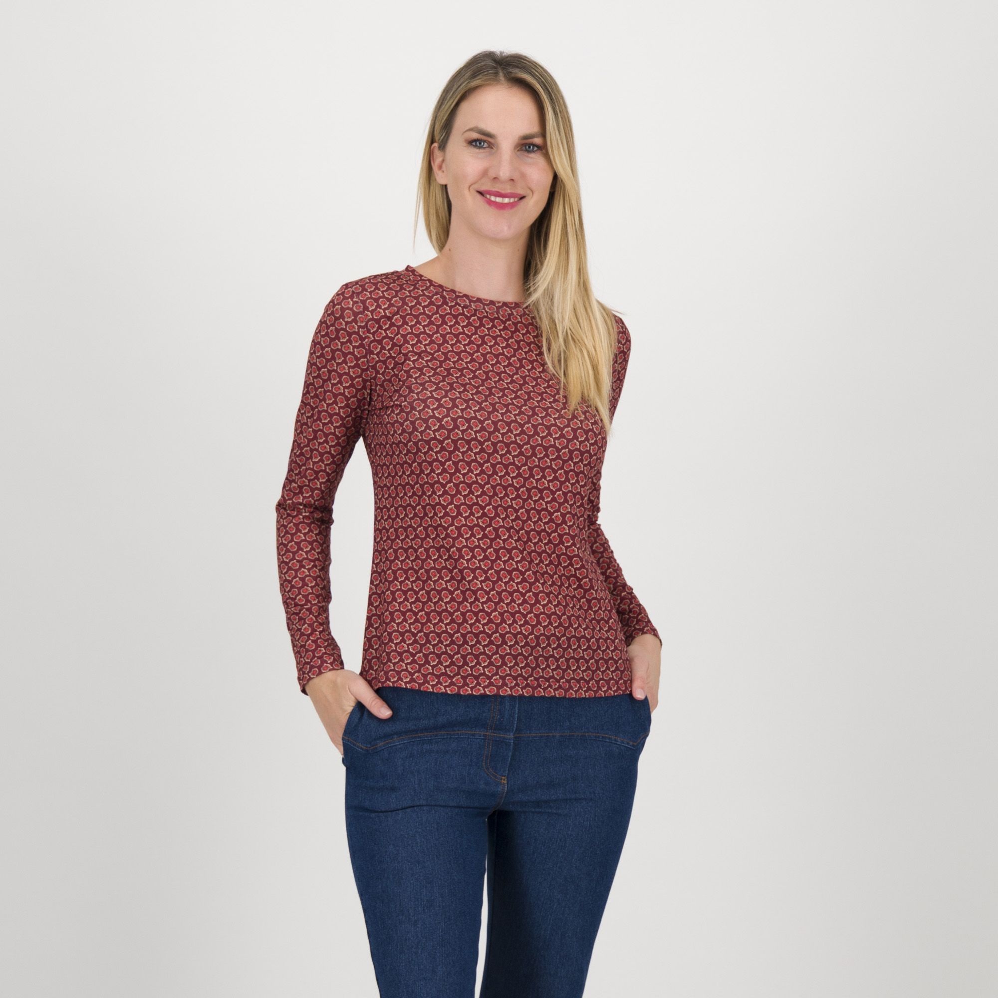 Olly Doo
T-shirt a maniche
lunghe con collo
a giro