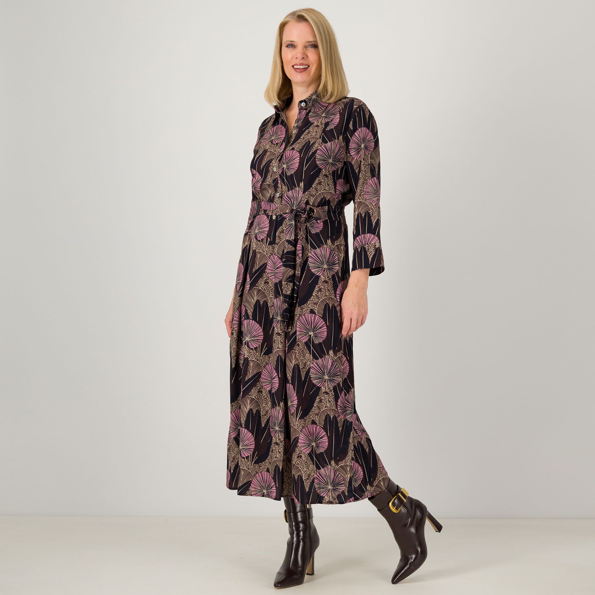 SottoMarino
Abito lungo
in tessuto fantasia