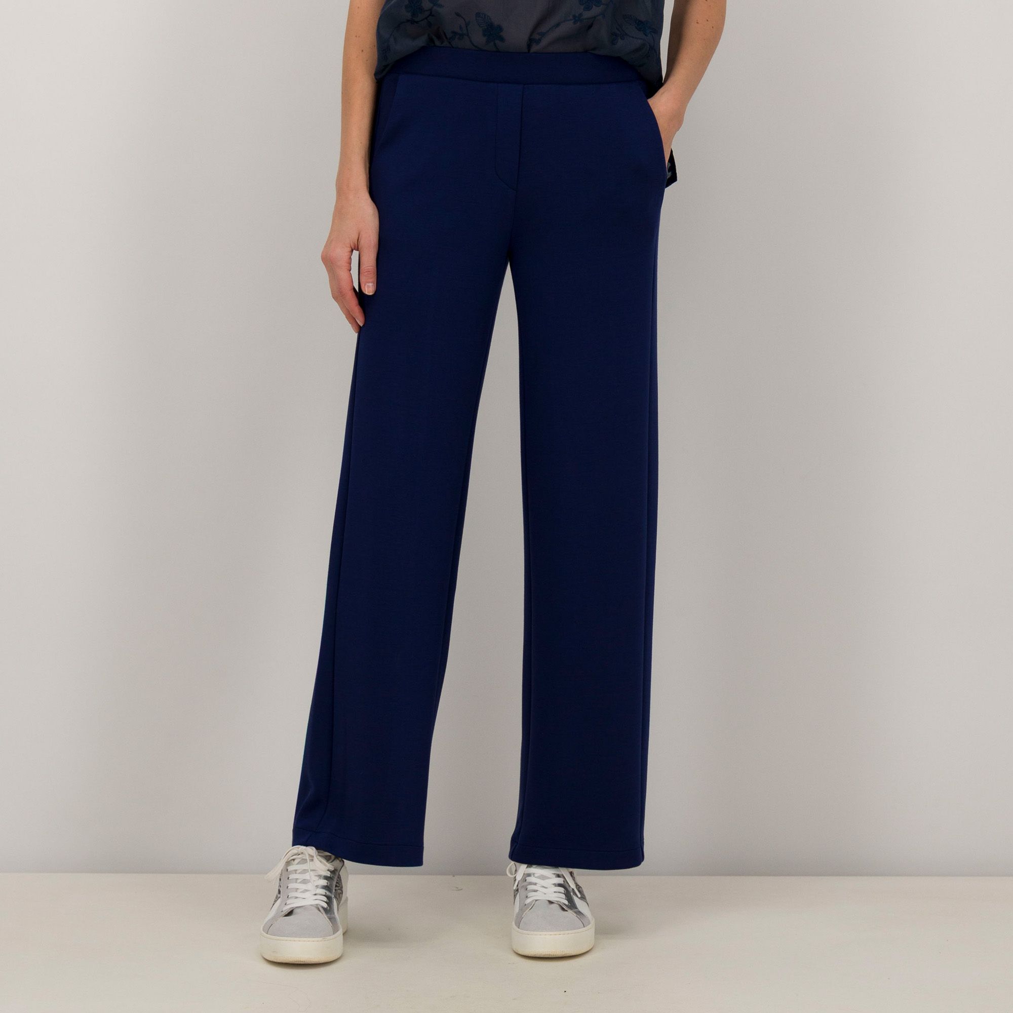 SottoMarino
Pantaloni gamba
dritta in scuba