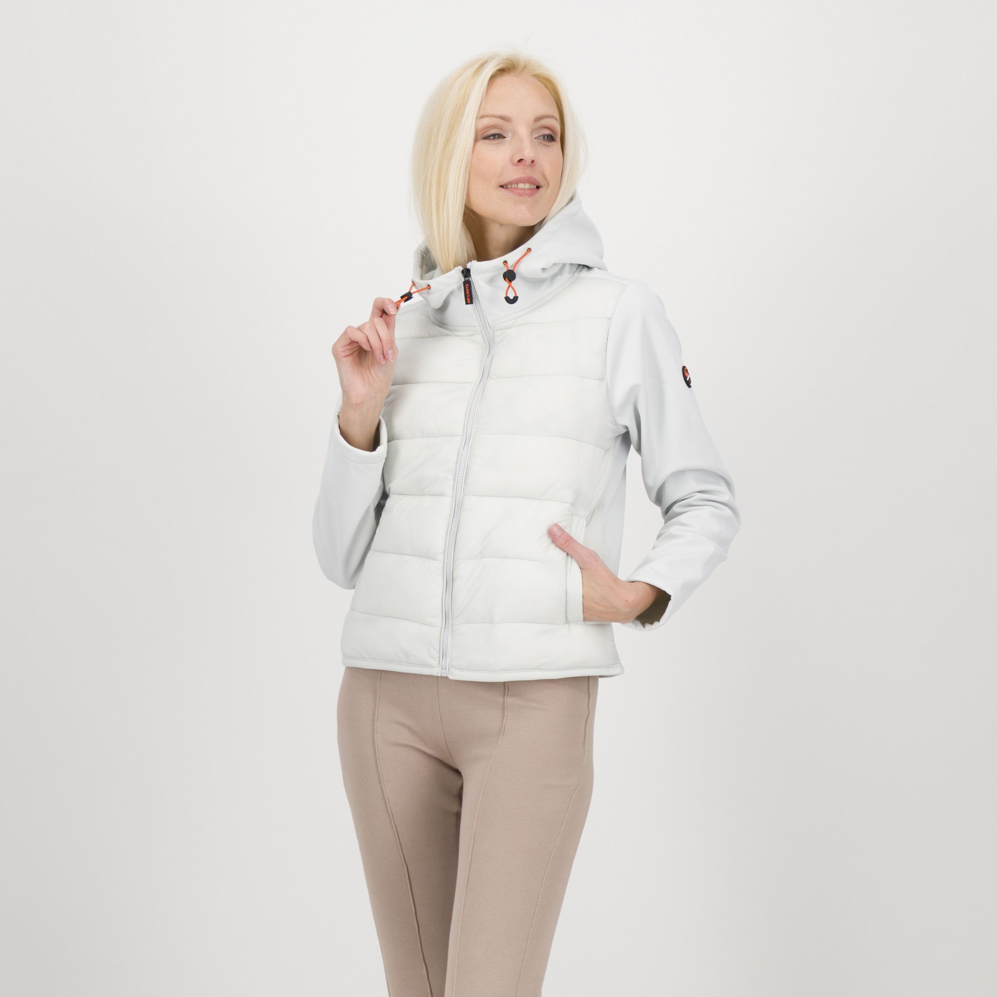 No Limits
Giacca con cappuccio
full zip in softshell