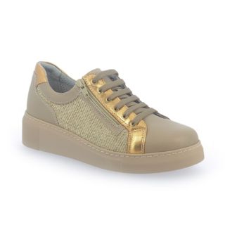 Sanagens
Sneaker in pelle
con inserti laminati
e suola 4 cm