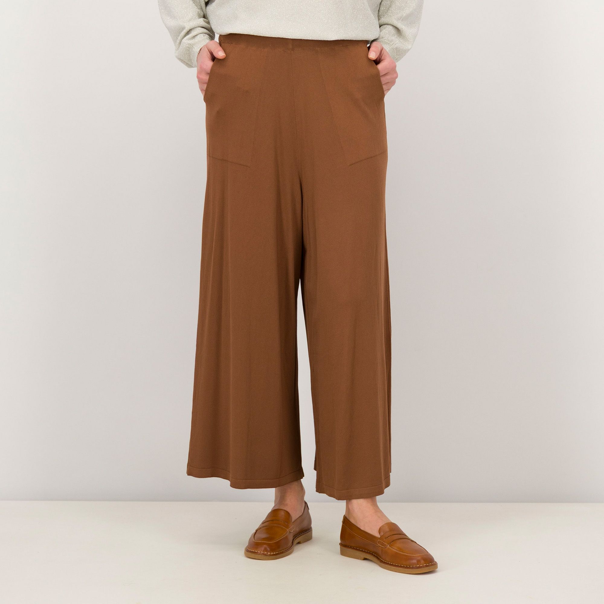 Enjoy Tricot
Pantaloni in jeans
a righe con elastico