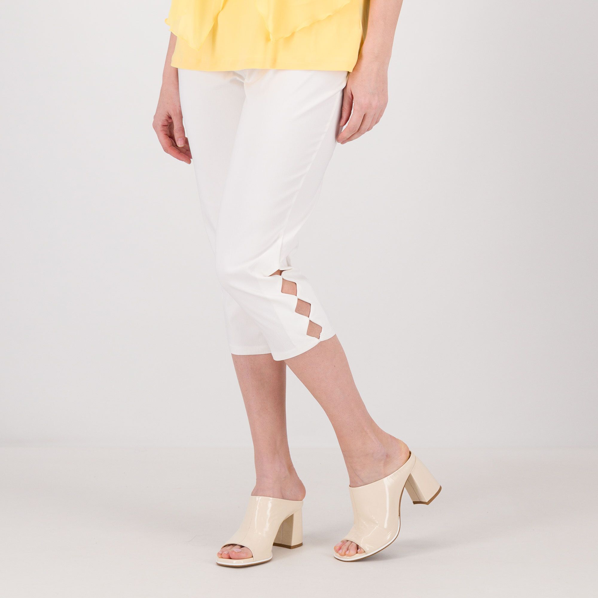 Image of Nina Leonard Pantaloni cropped in tessuto stretch061