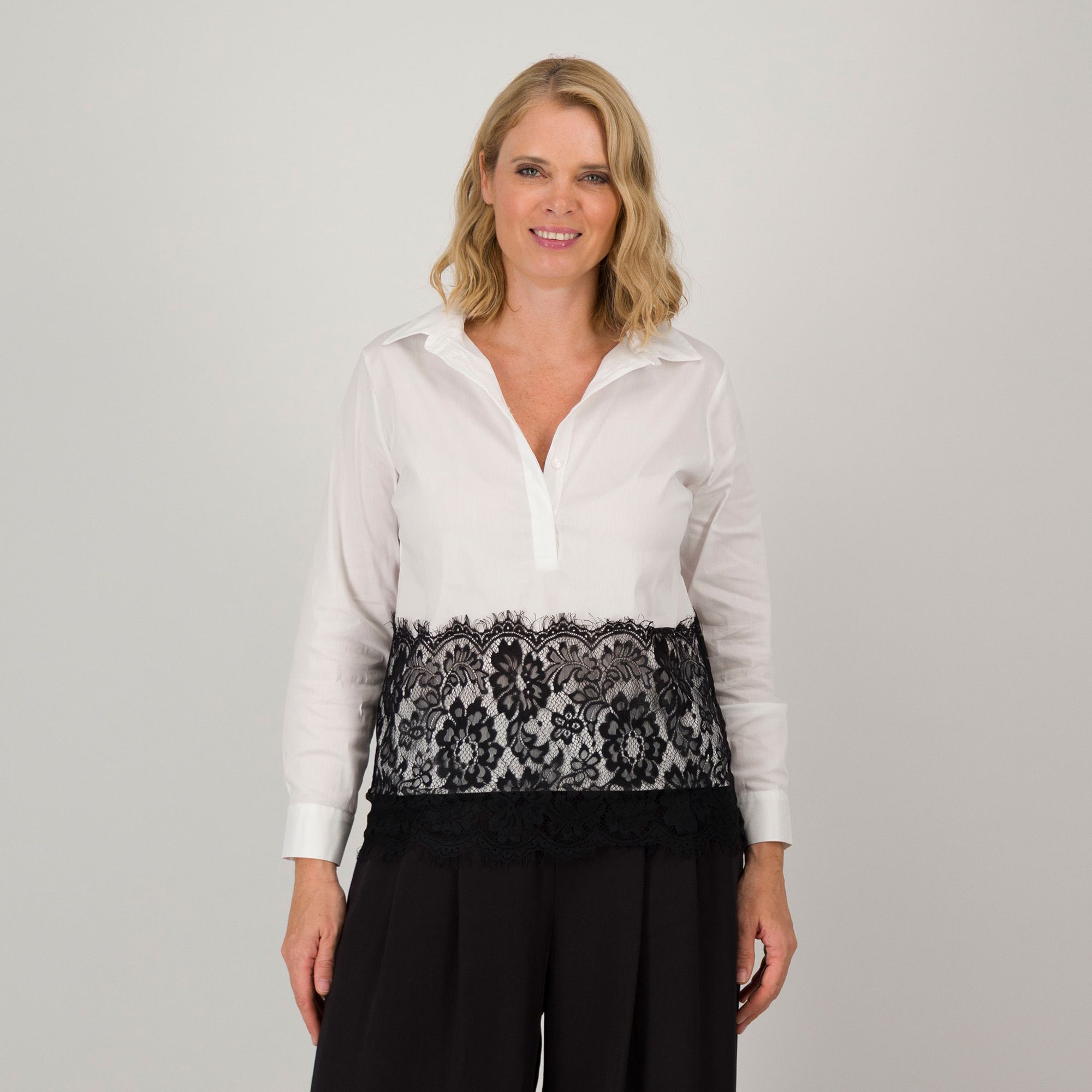 Palazzo Moda
Camicia con pizzo
in misto cotone