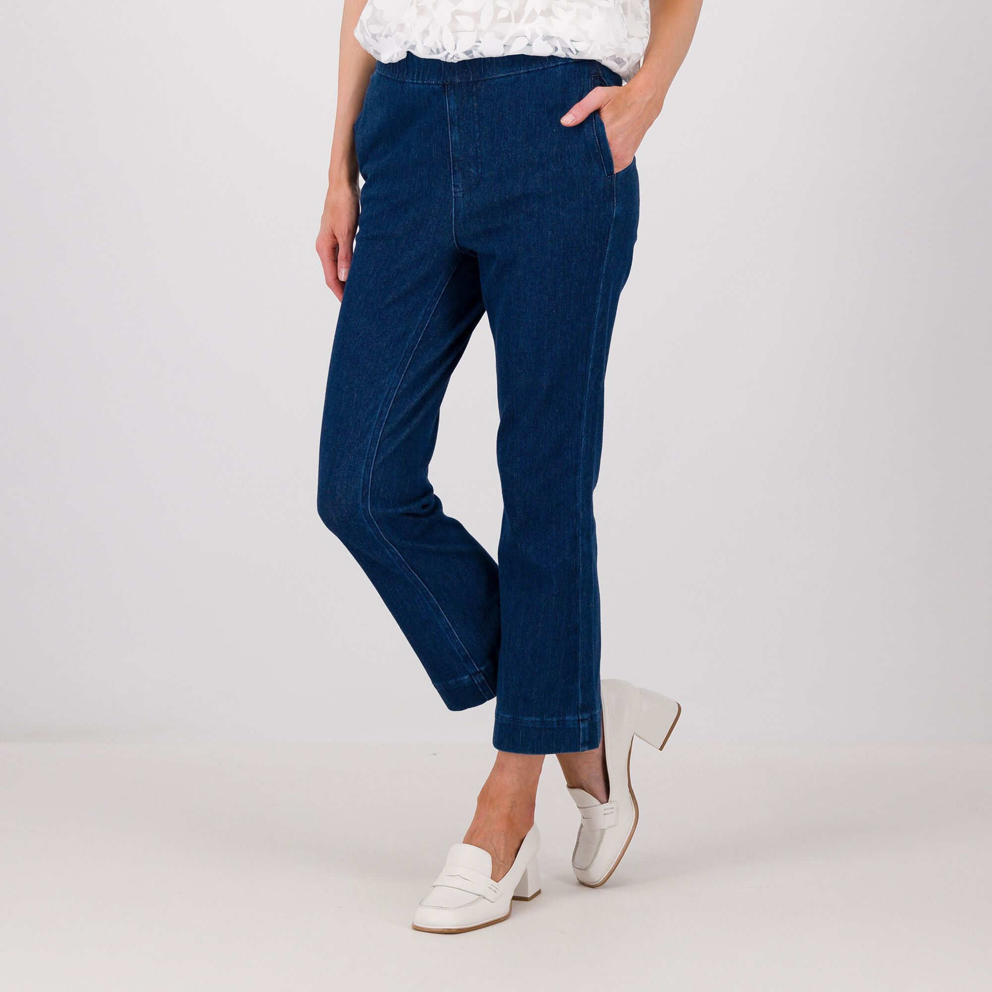 Image of Isaac Mizrahi Live! Jeans a zampetta cropped con elastico dietro061