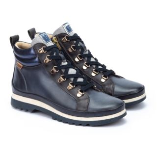 Pikolinos
Stivaletti in pelle
con cuciture in
rilievo e suola 3 cm