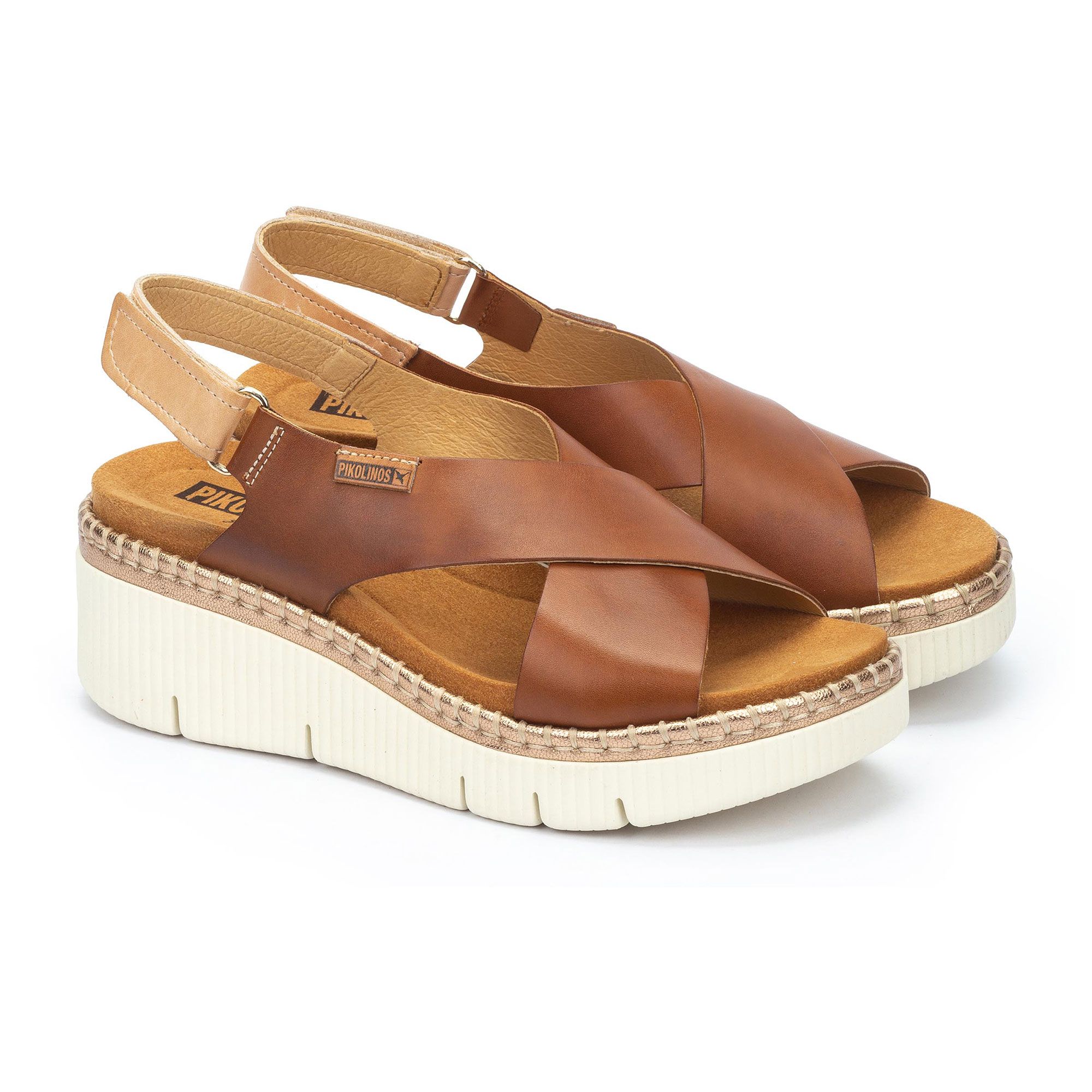 Pikolinos
Sandali in pelle
con zeppa 6,5cm e
cinturino con velcro