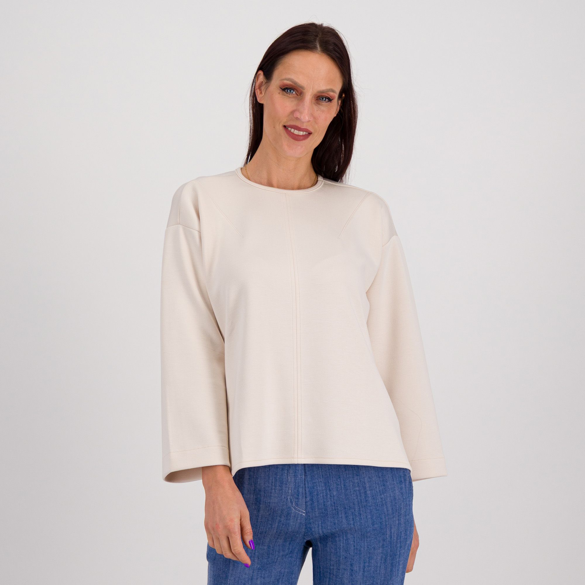 Bianca Della Torre
Blusa
in maglia
con pinces