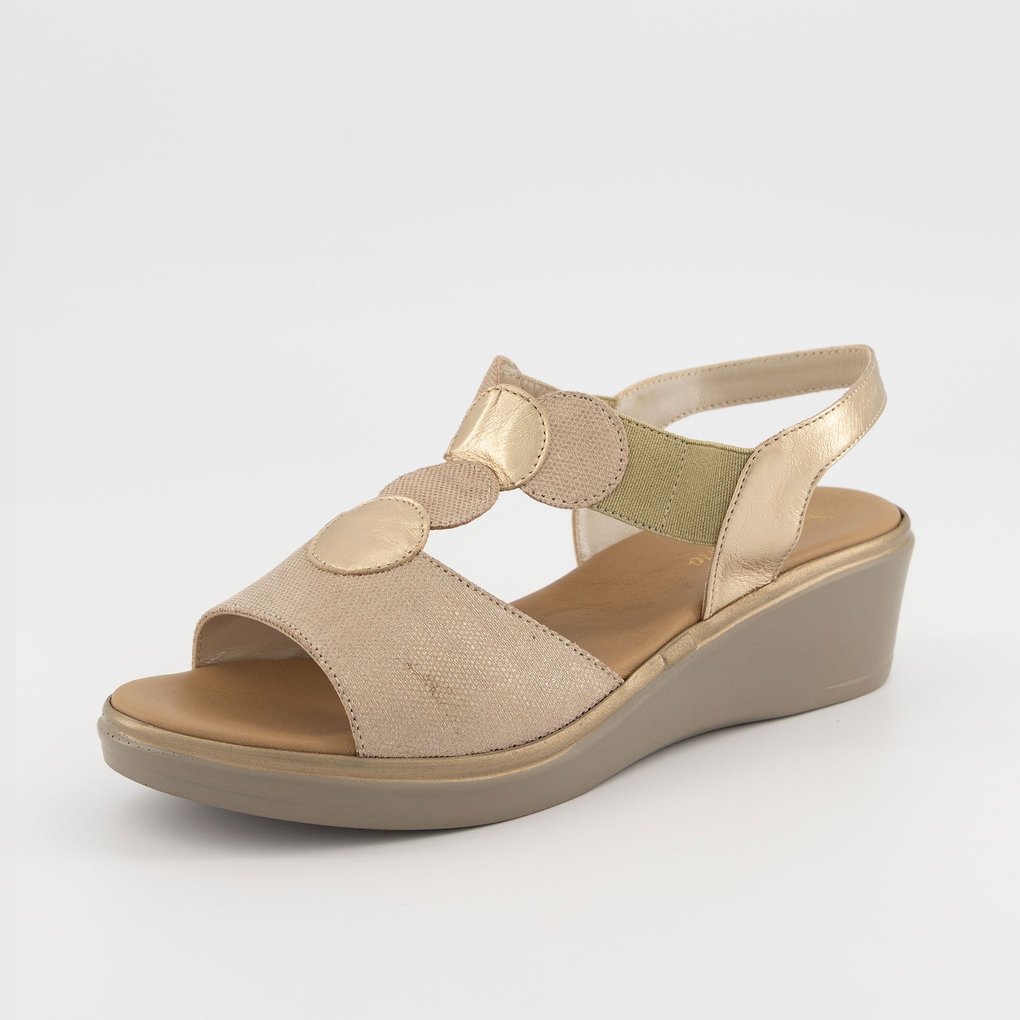 Soffice Sogno
Sandali in pelle
con inserti elastici
e zeppa 5,5 cm