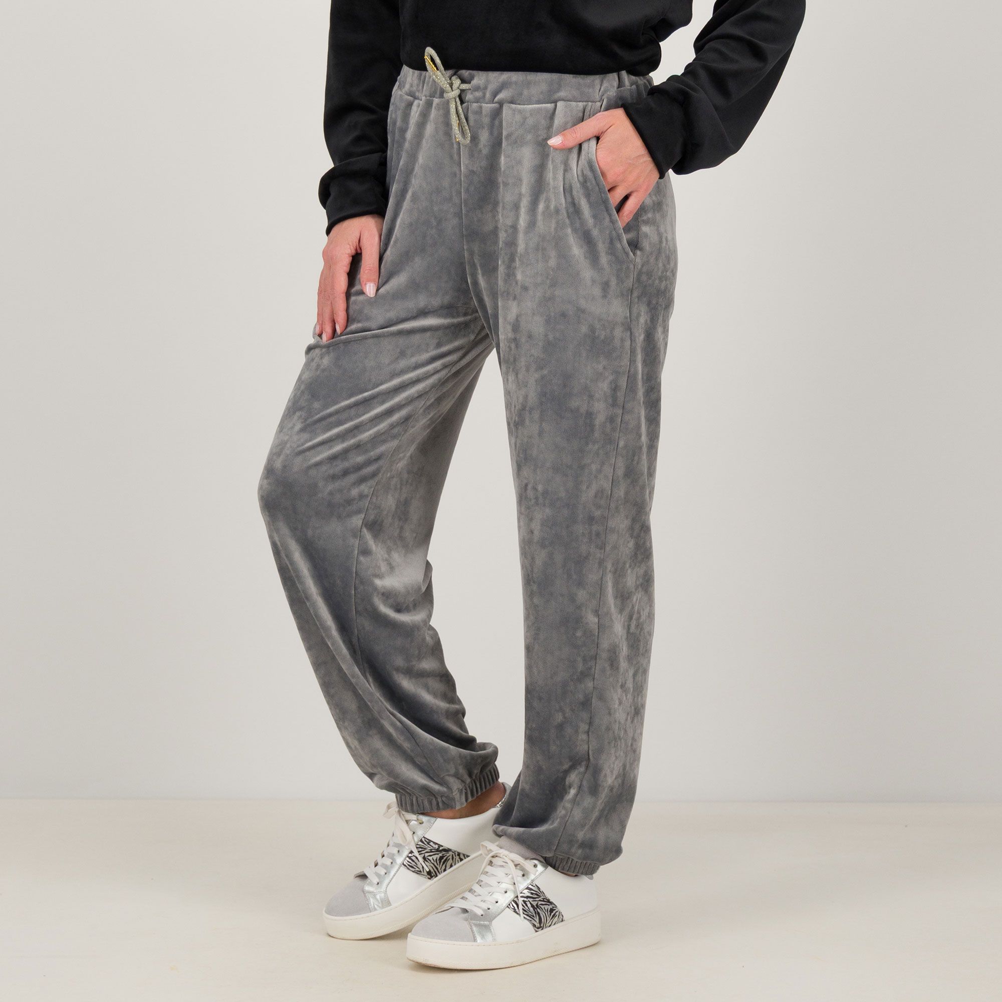 L'Una
Pantaloni jogger
con elastico