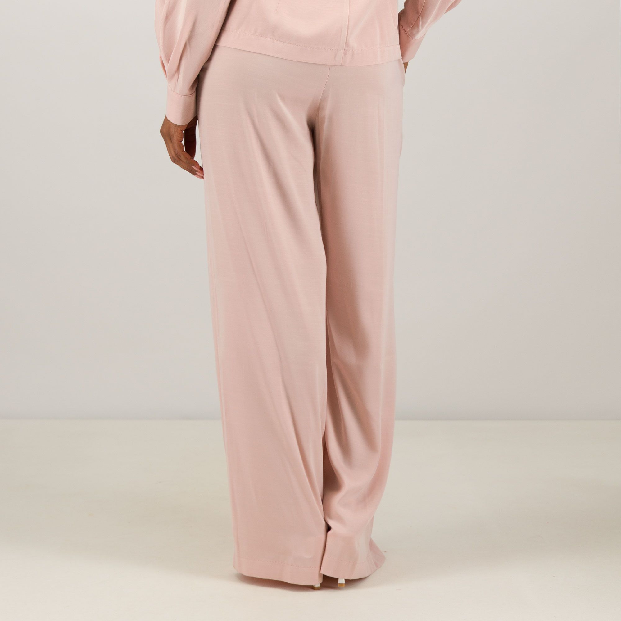 SottoMarino Pantaloni ampi a gamba dritta con tasche