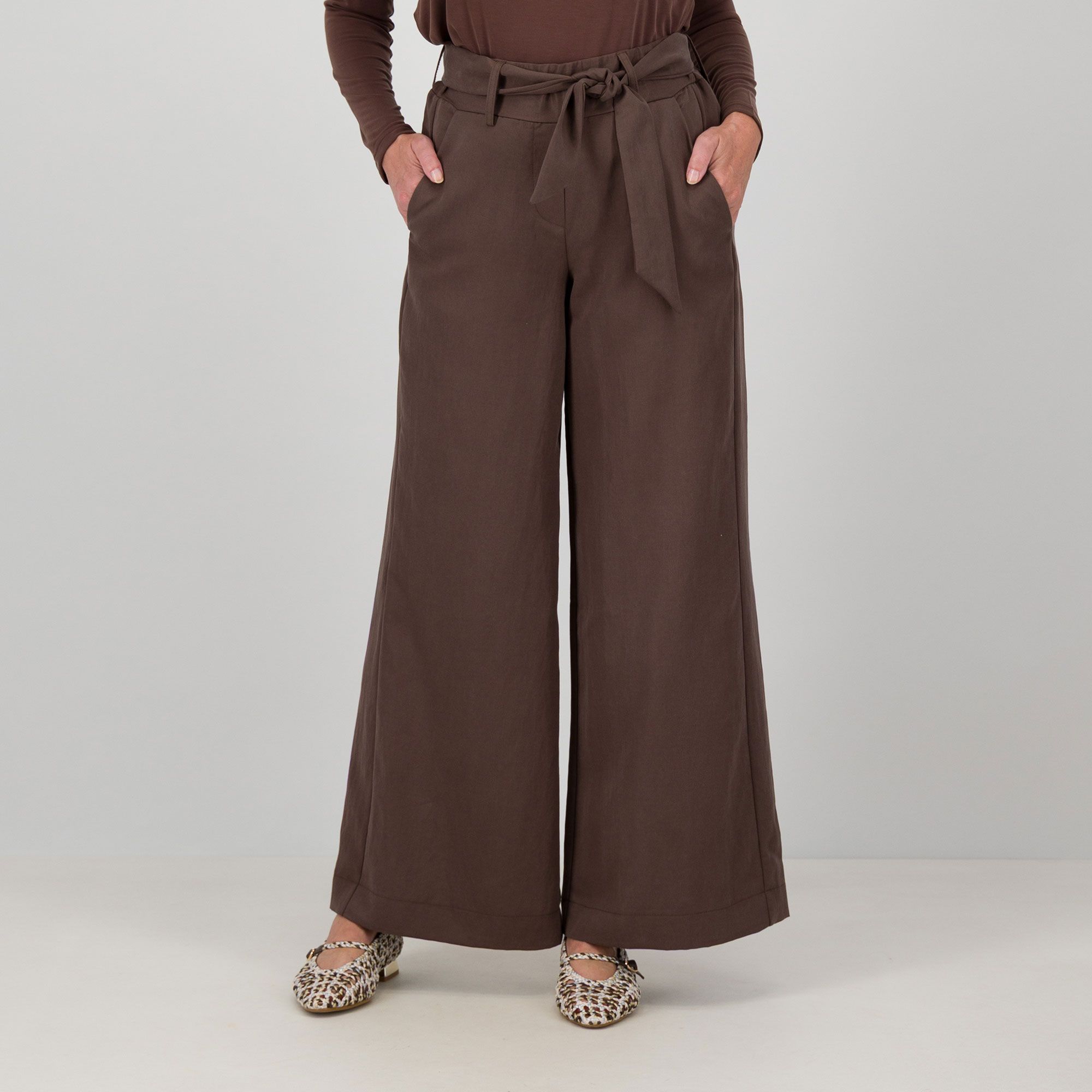 M’ama Pantaloni lunghi a gamba ampia con elastico