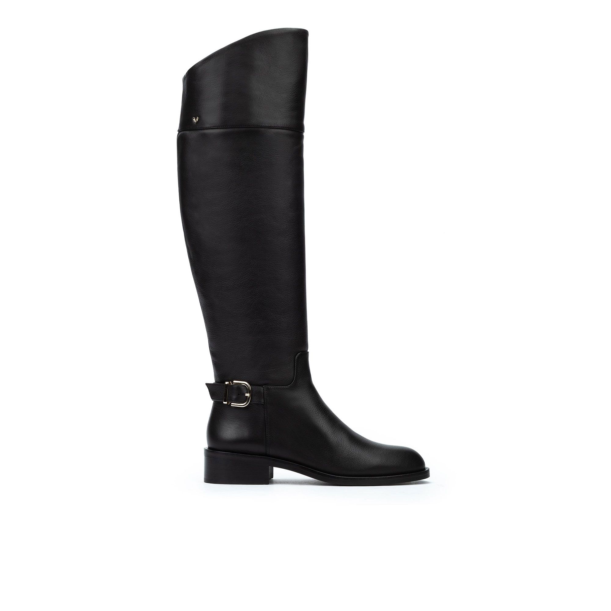Martinelli
Stivali alti in pelle
con cinturino e
tacco 4 cm