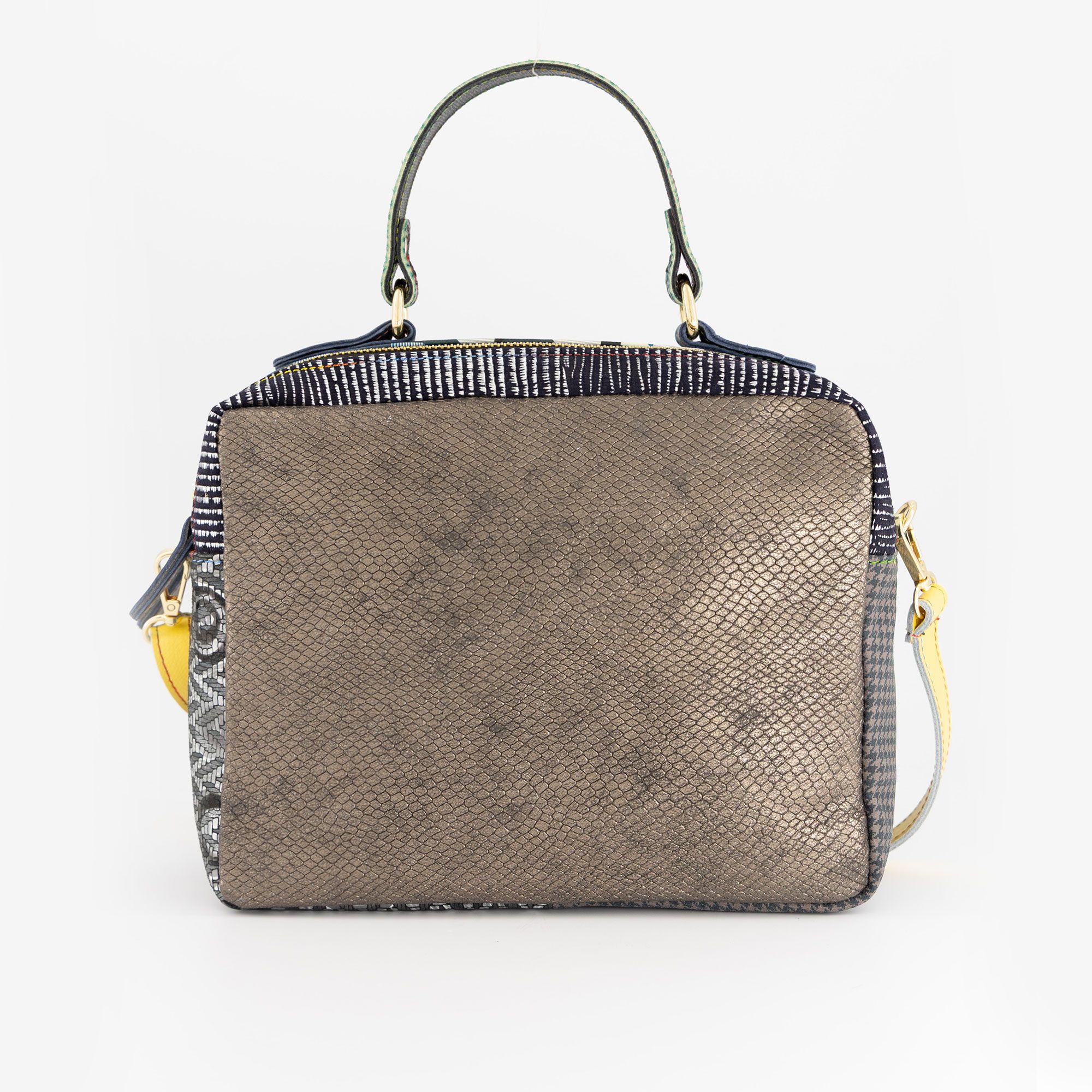 Ebarrito
Borsa bauletto
in pelle patchwork