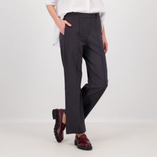 Lucrezia Sciortino
Pantaloni balloon
Shopping4Good per
Fondazione Veronesi
