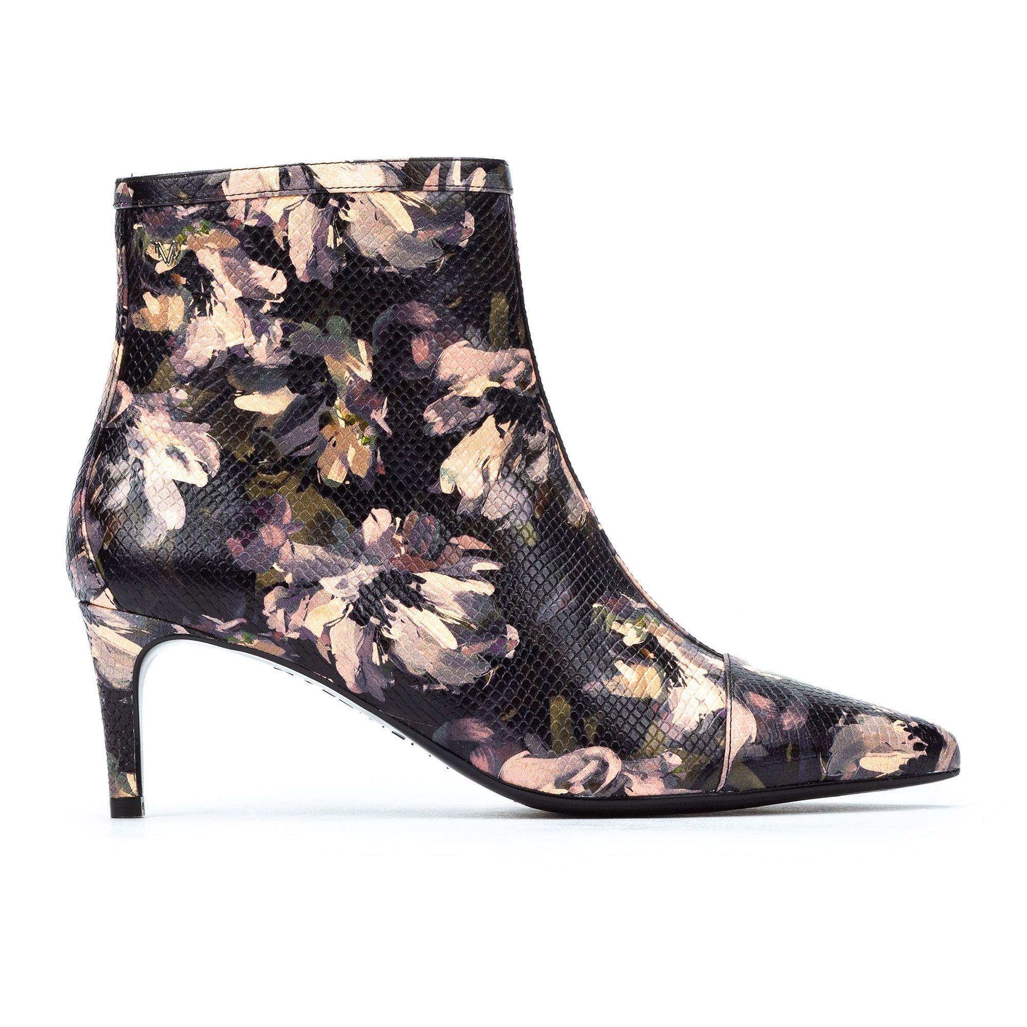 Martinelli
Tronchetti in pelle
con tacco stiletto
7cm