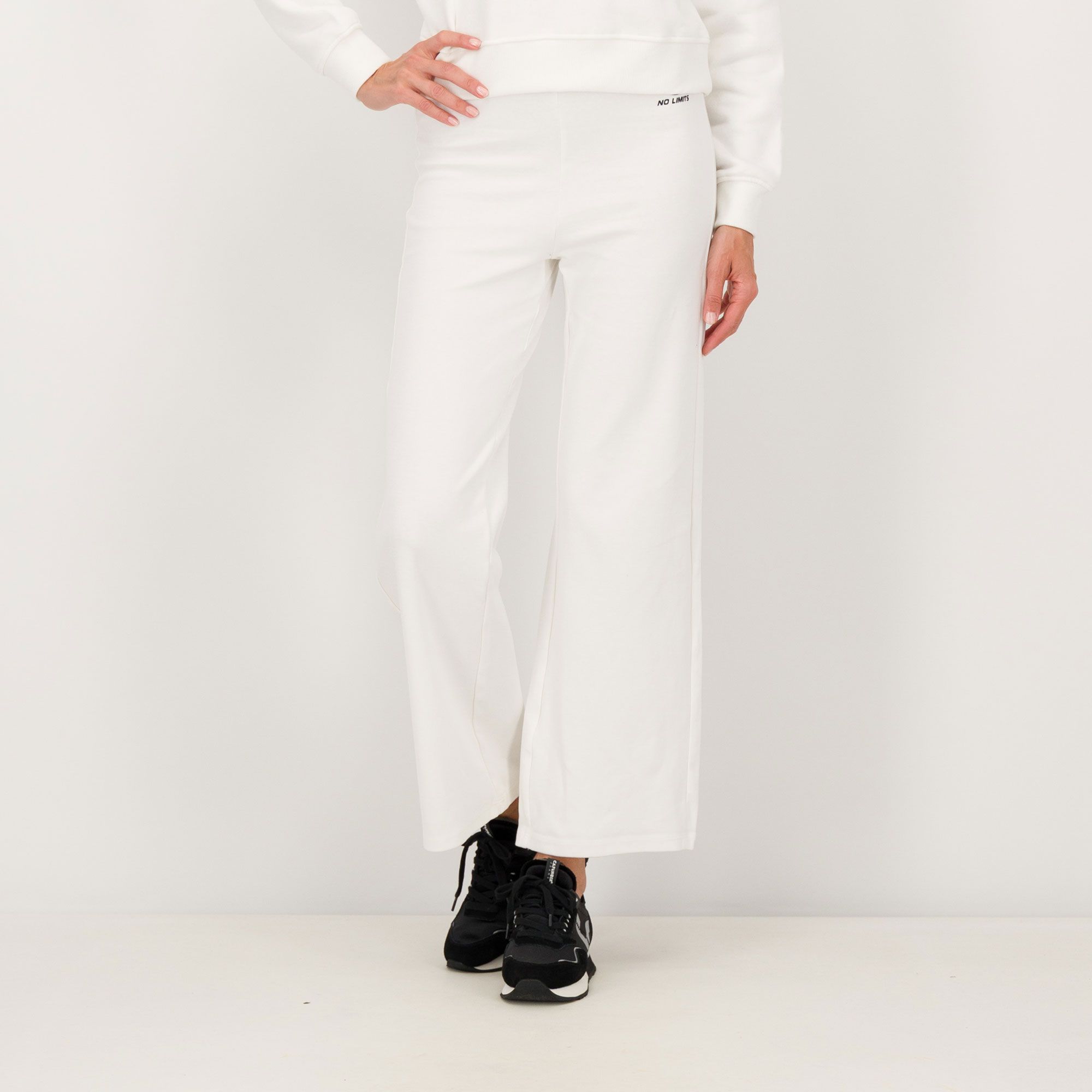 No Limits
Pantaloni sportivi
con elastico