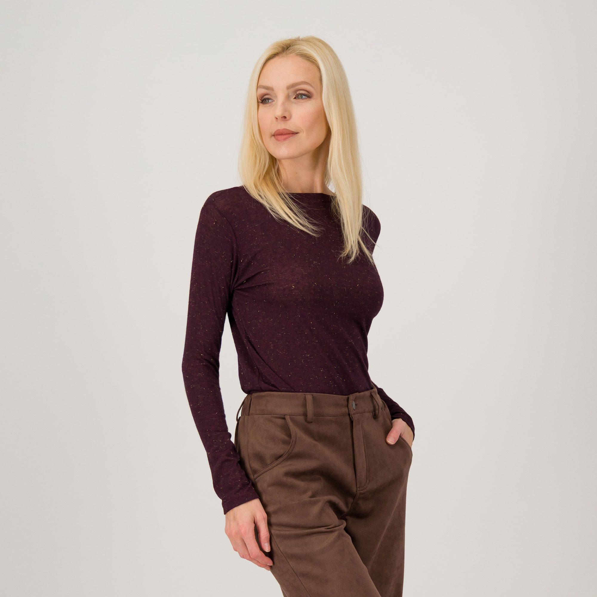 Enjoy Tricot
Maglia in misto
viscosa con lana
a manica lunga