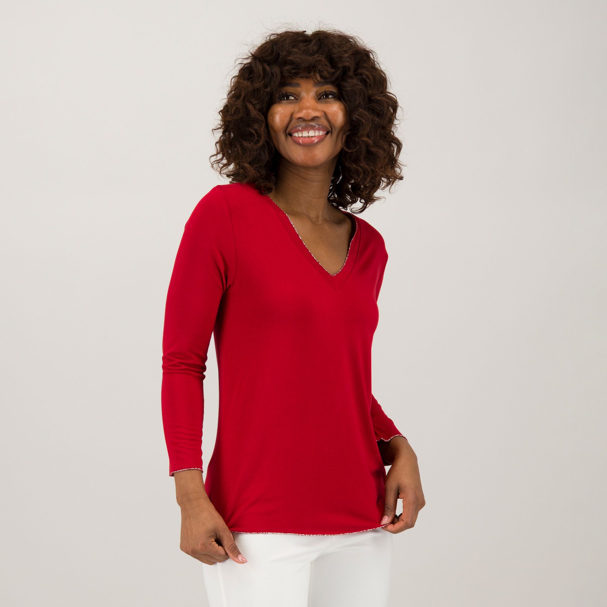 James Lakeland
Maglia con
scollo a V