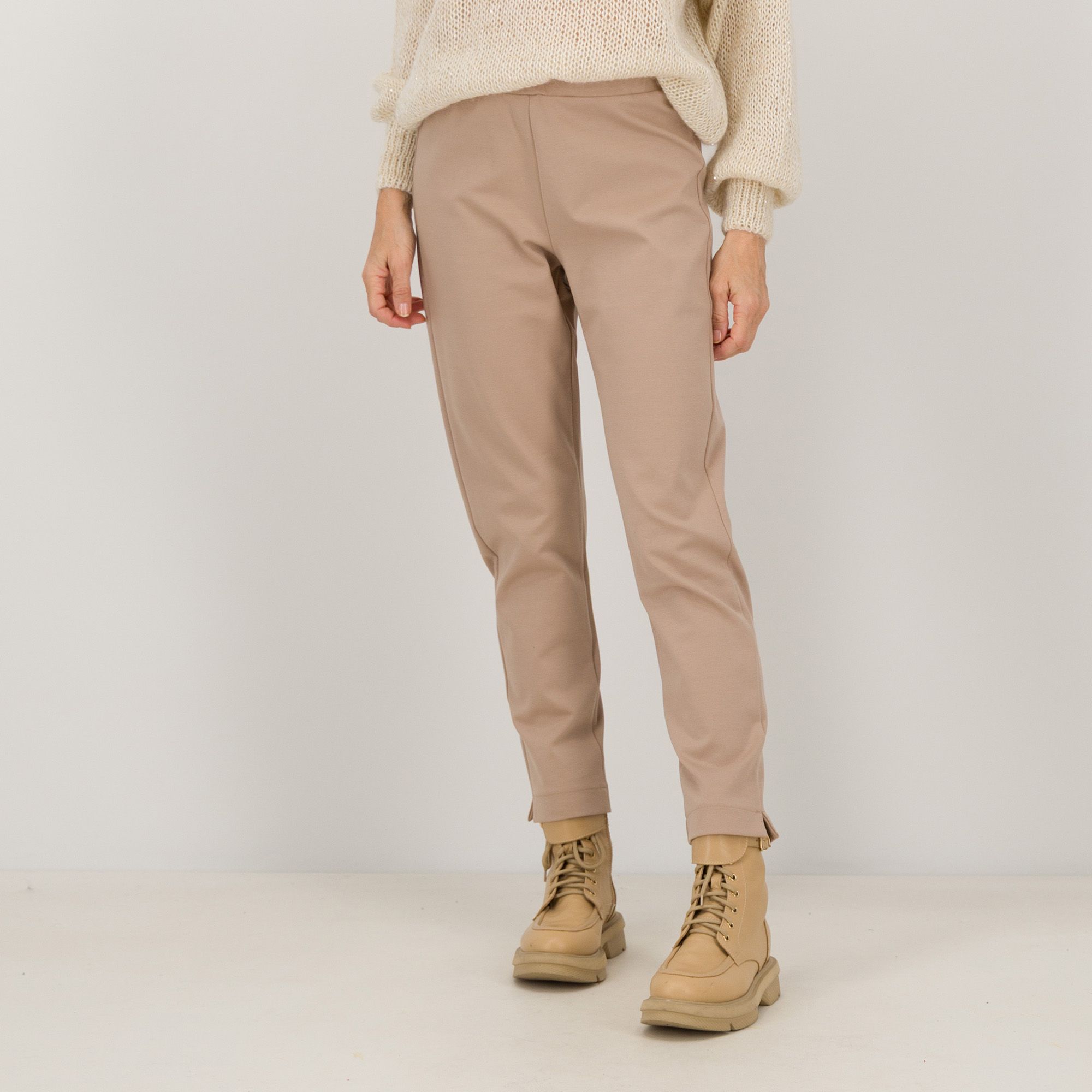 Enjoy Tricot
Pantaloni a sigaretta
con elastico