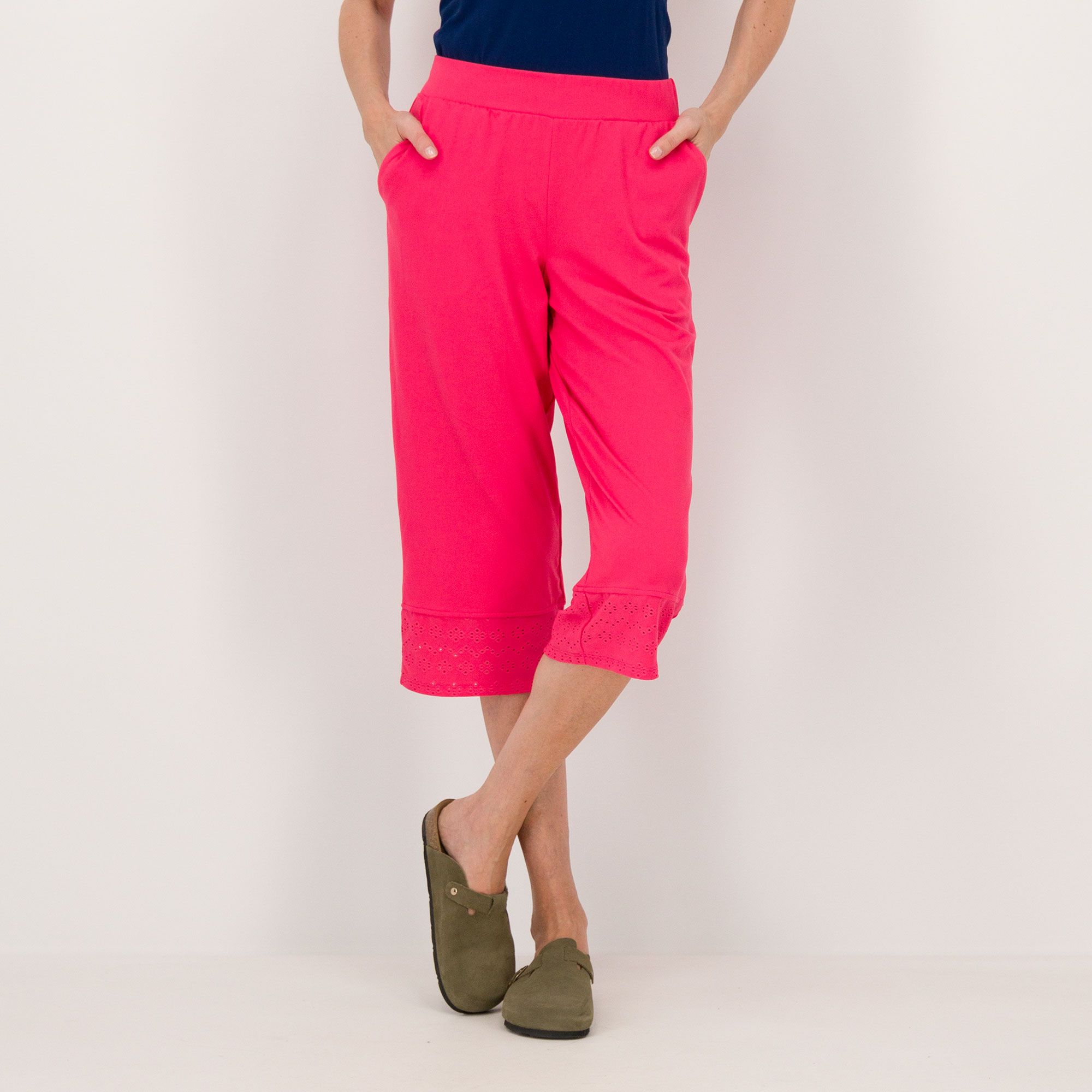 Image of Cuddle Duds Pantaloni cropped a gamba dritta in jersey stretch061