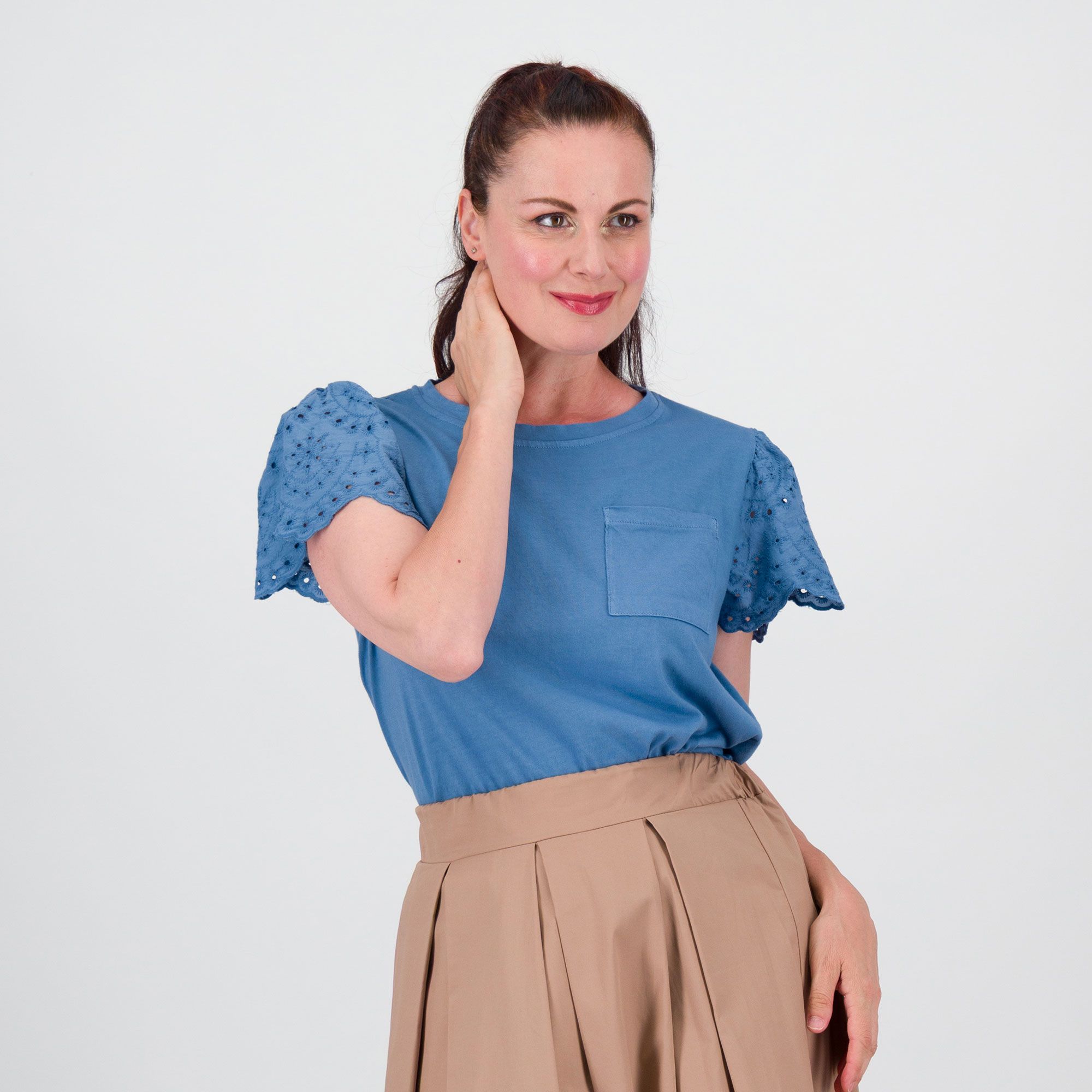 Palazzo Moda T-shirt in cotone con maniche corte